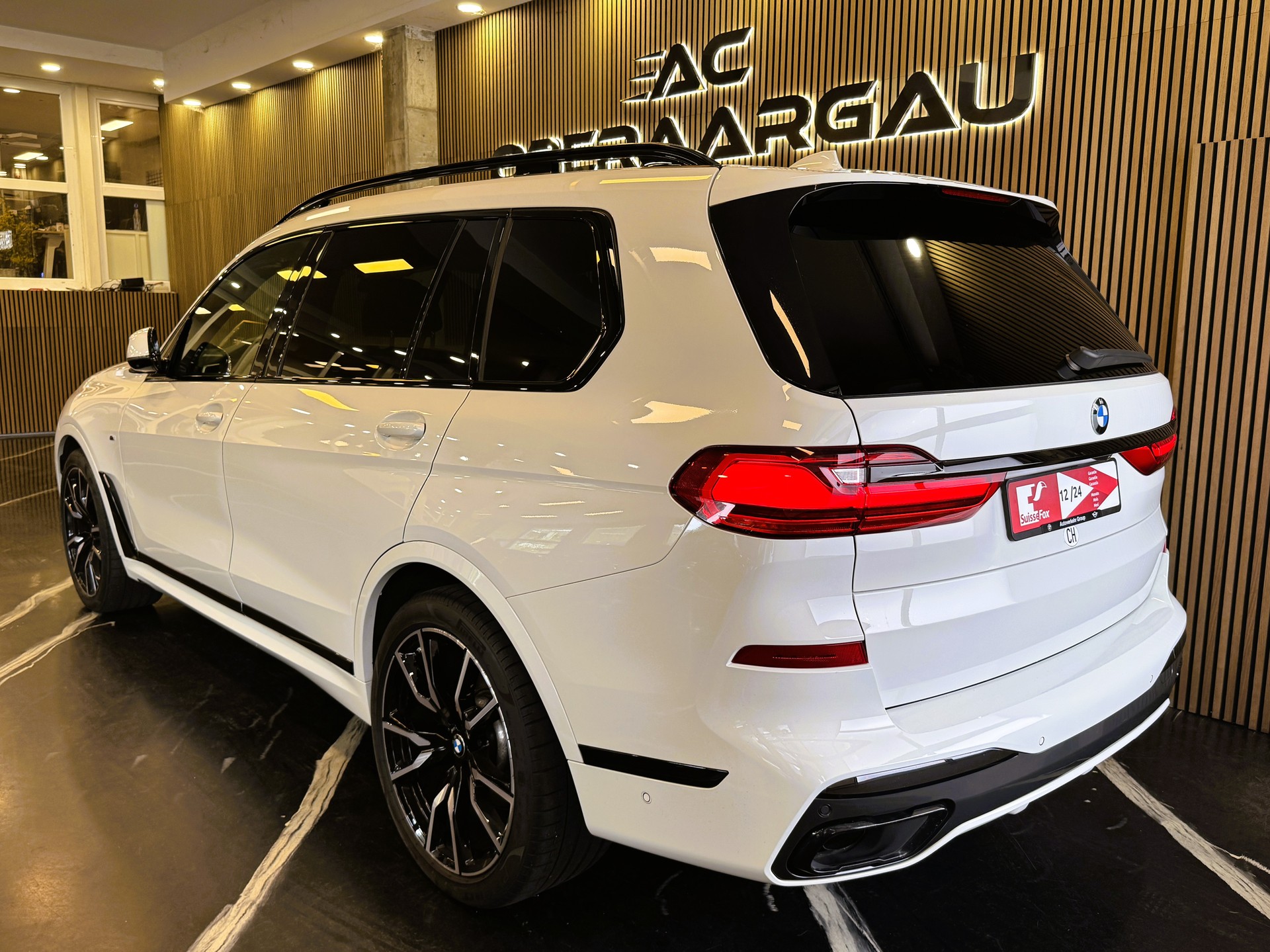 BMW X7 xDrive 30d Steptronic-showroom-element-3