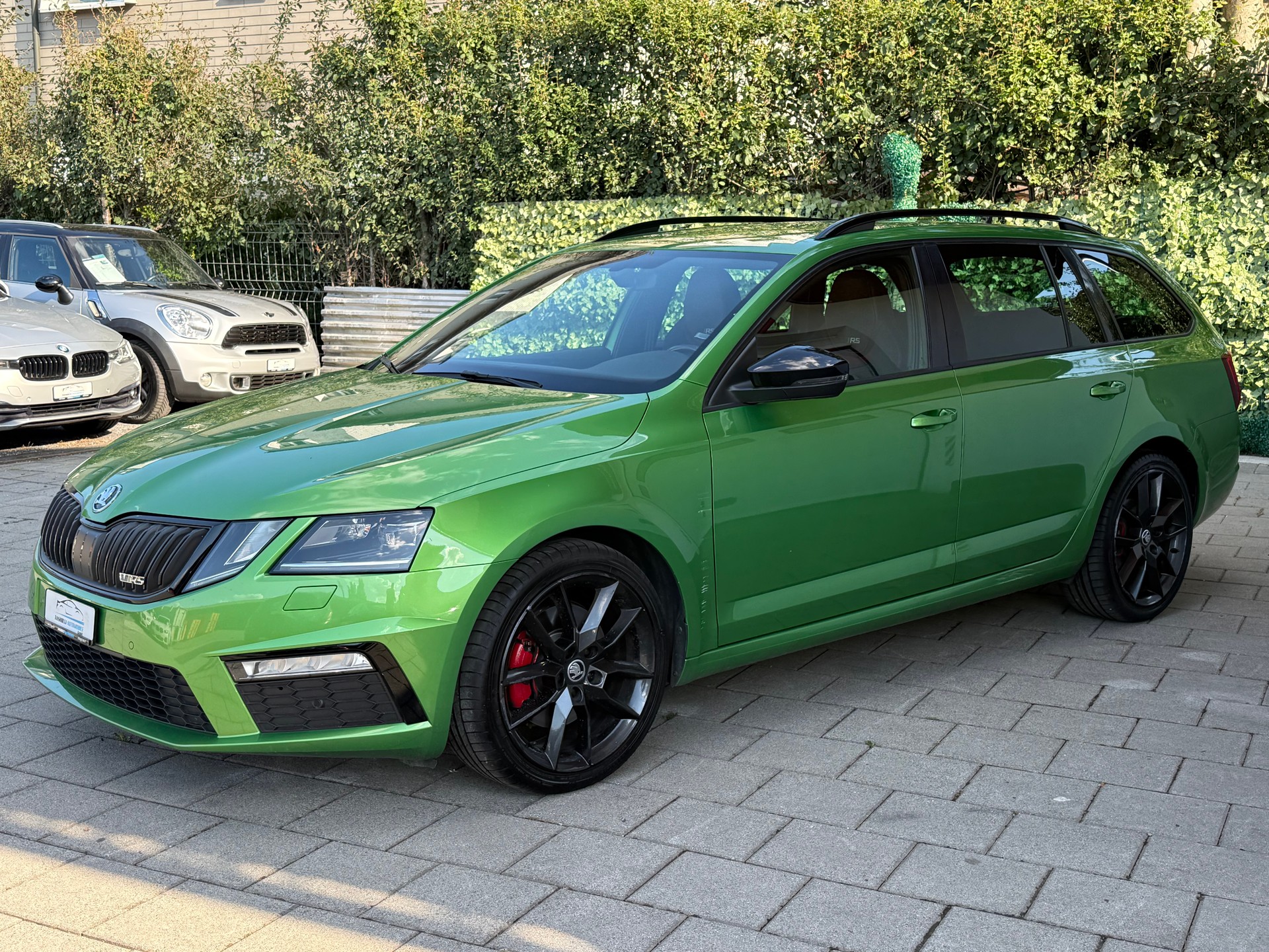 SKODA Octavia Combi 2.0 TDI RS 4x4 DSG-showroom-element-2