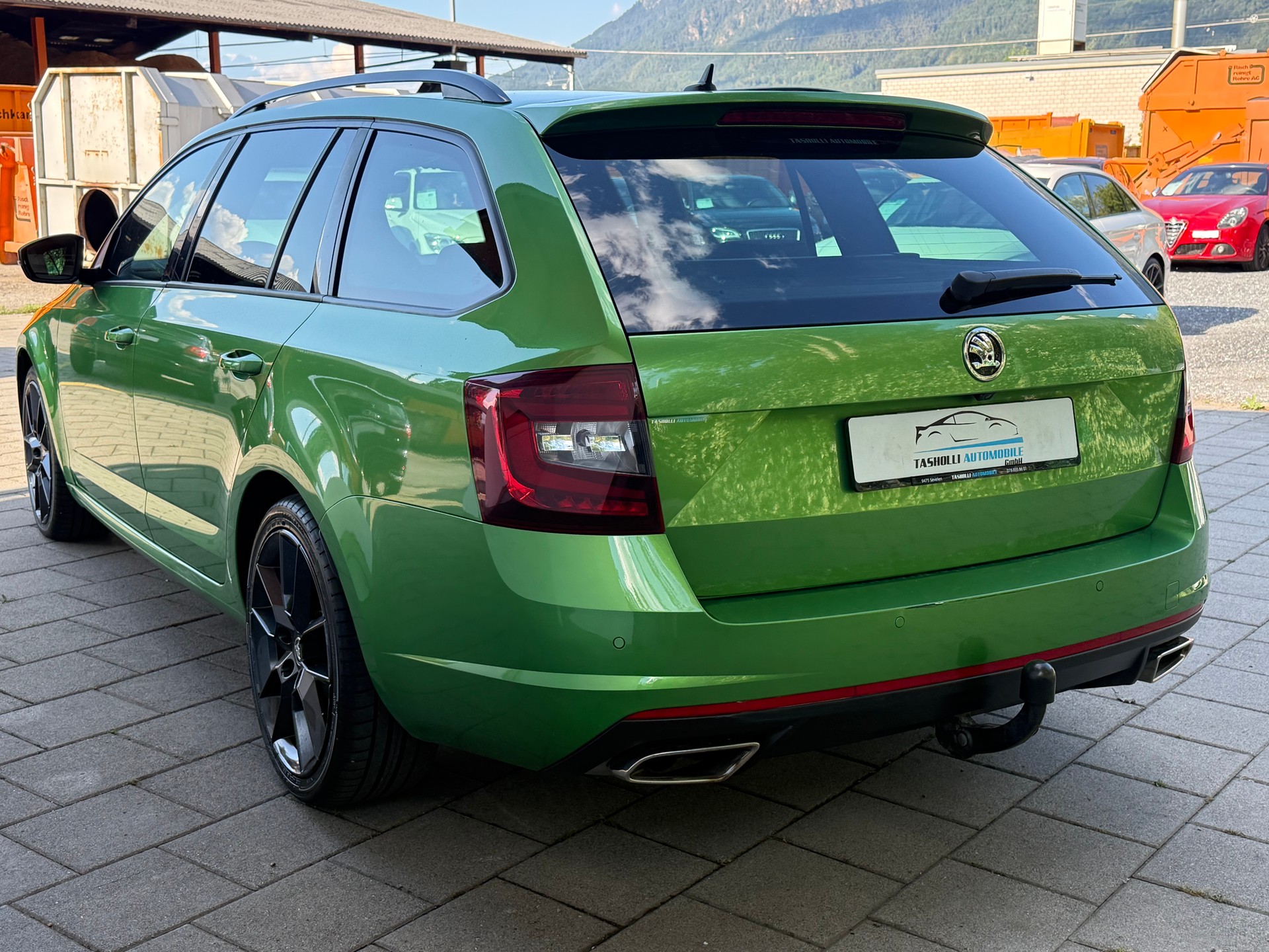 SKODA Octavia Combi 2.0 TDI RS 4x4 DSG-showroom-element-3