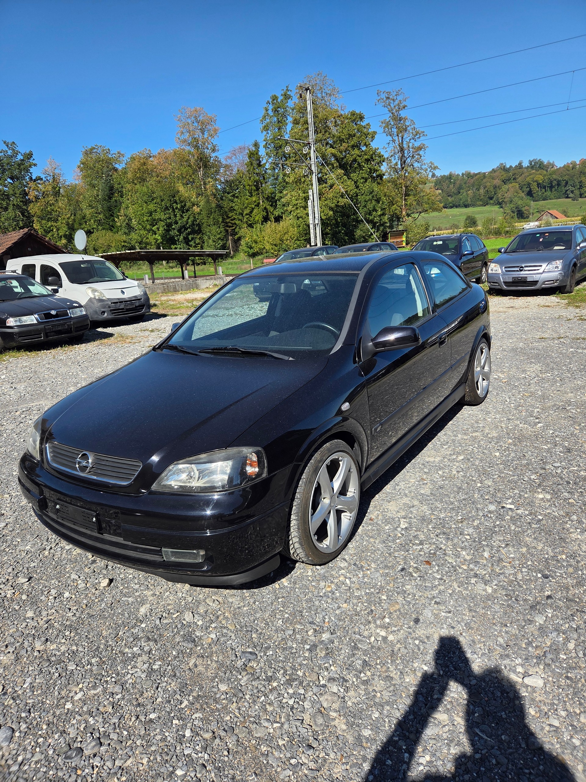OPEL Astra 2.2i 16V Sport