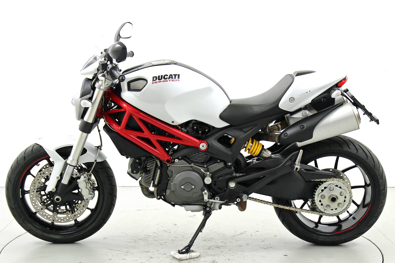 DUCATI 796 Monster ABS-image-4