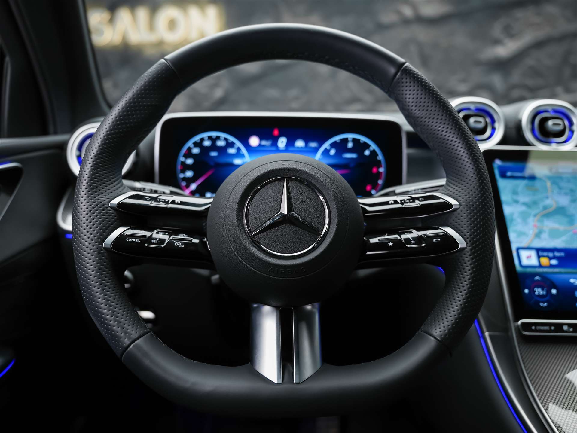 MERCEDES-BENZ GLC 300 d 4Matic AMG Line 9G-Tronic *21" Felgen*Digital Light*AHK*-image-26