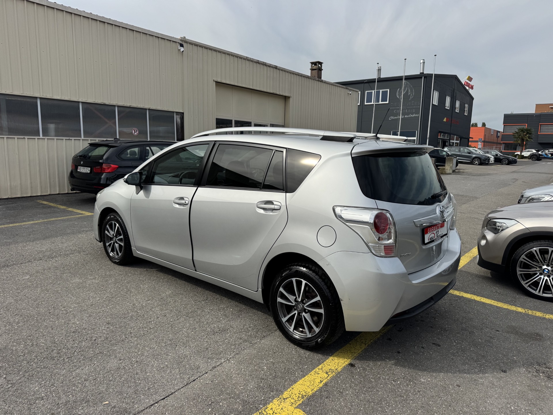 TOYOTA Verso 1.6 D-4D Trend-image-3