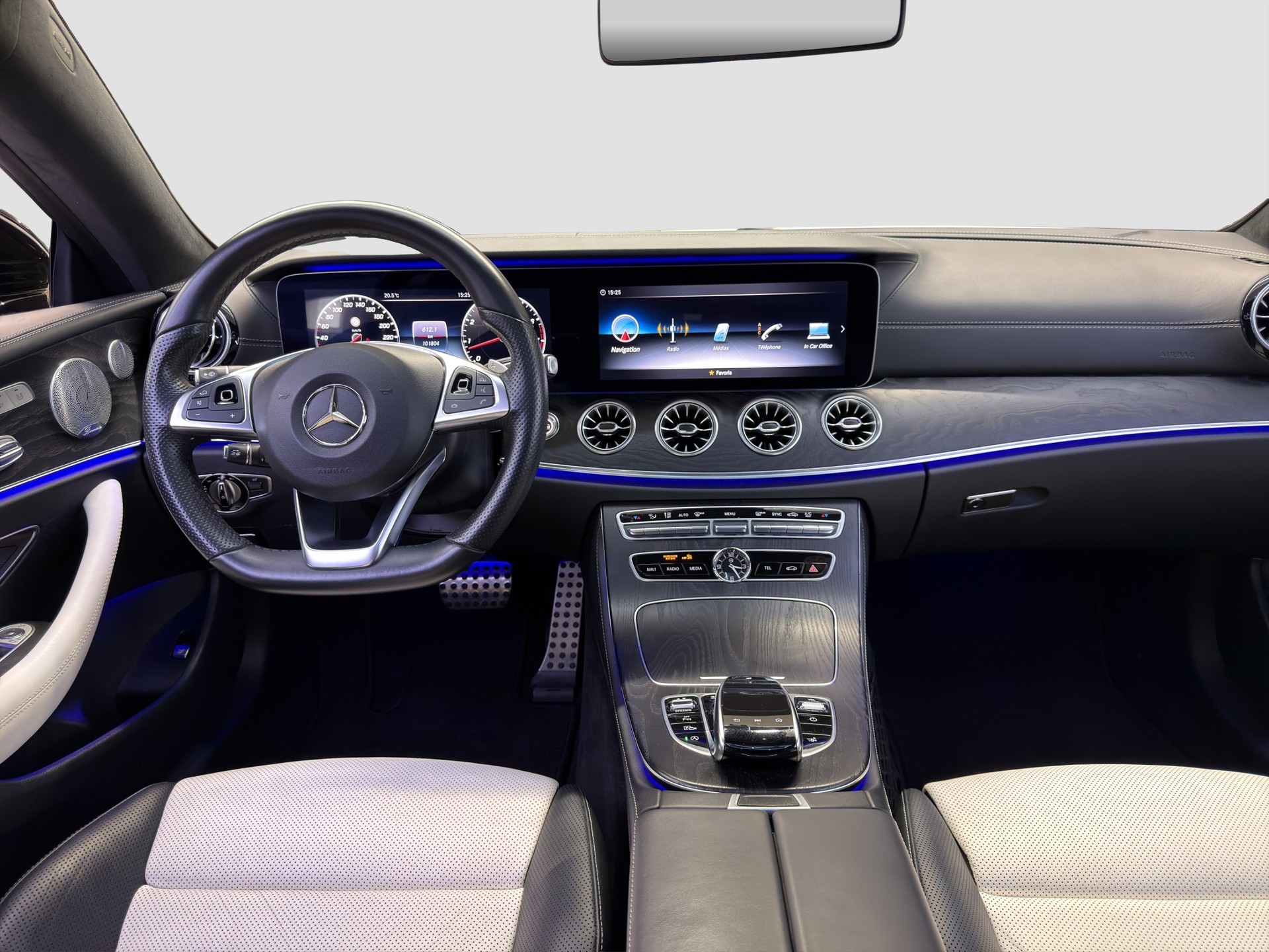 MERCEDES-BENZ E 400 Coupé AMG Line 4 Matic 9G-Tronic-image-13
