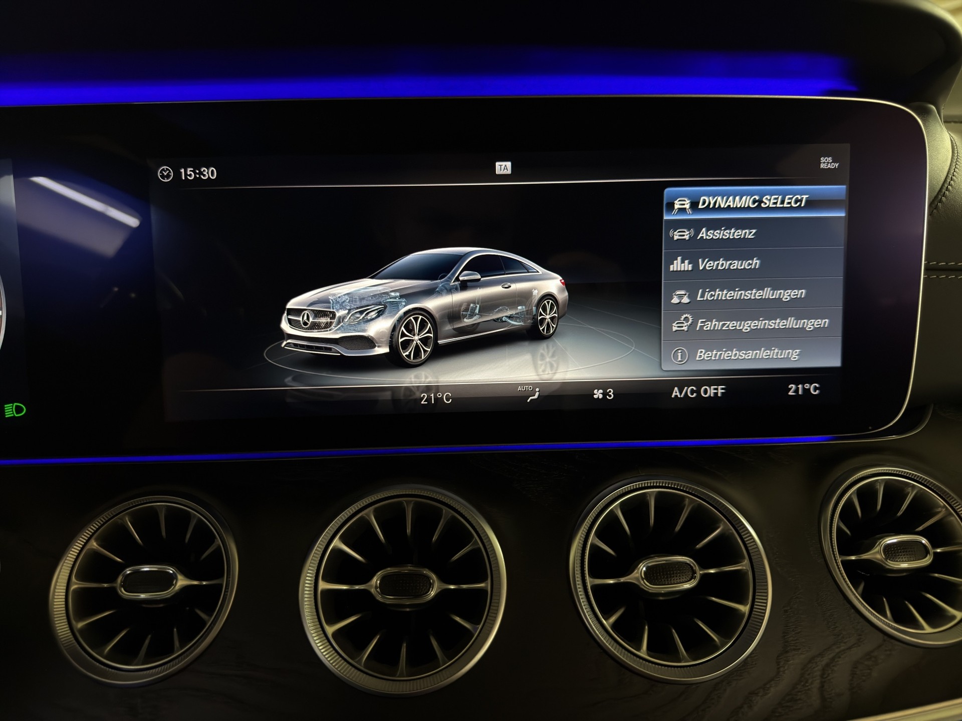 MERCEDES-BENZ E 400 Coupé AMG Line 4 Matic 9G-Tronic-image-22