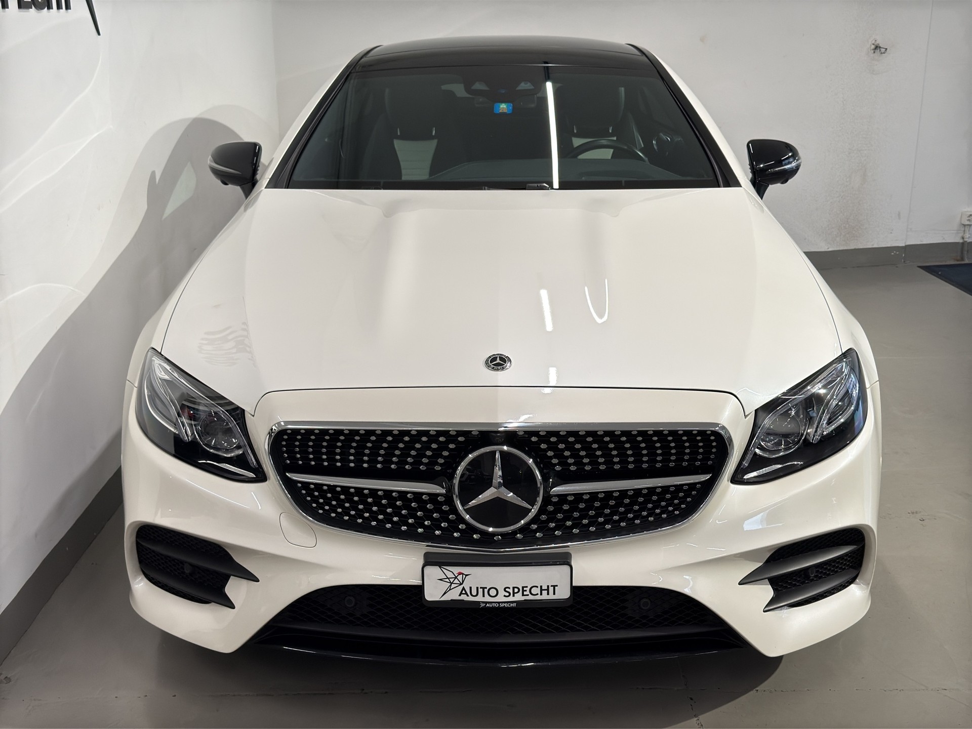 MERCEDES-BENZ E 400 Coupé AMG Line 4 Matic 9G-Tronic-showroom-element-2