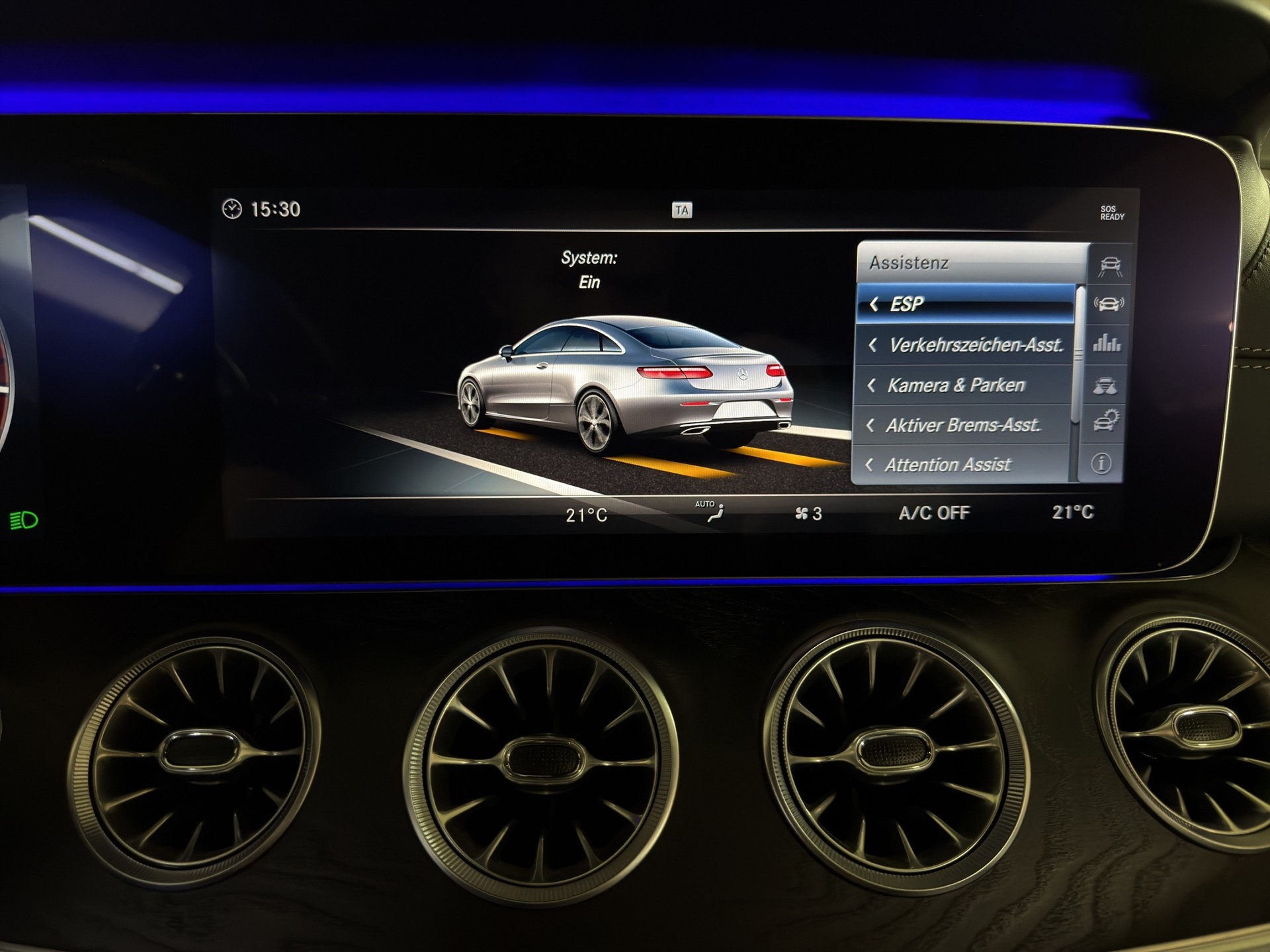 MERCEDES-BENZ E 400 Coupé AMG Line 4 Matic 9G-Tronic-image-23