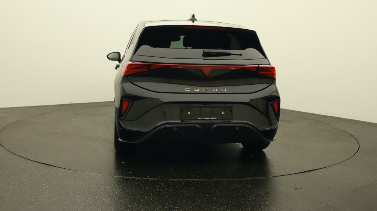 CUPRA Born 58 kWh-showroom-element-3