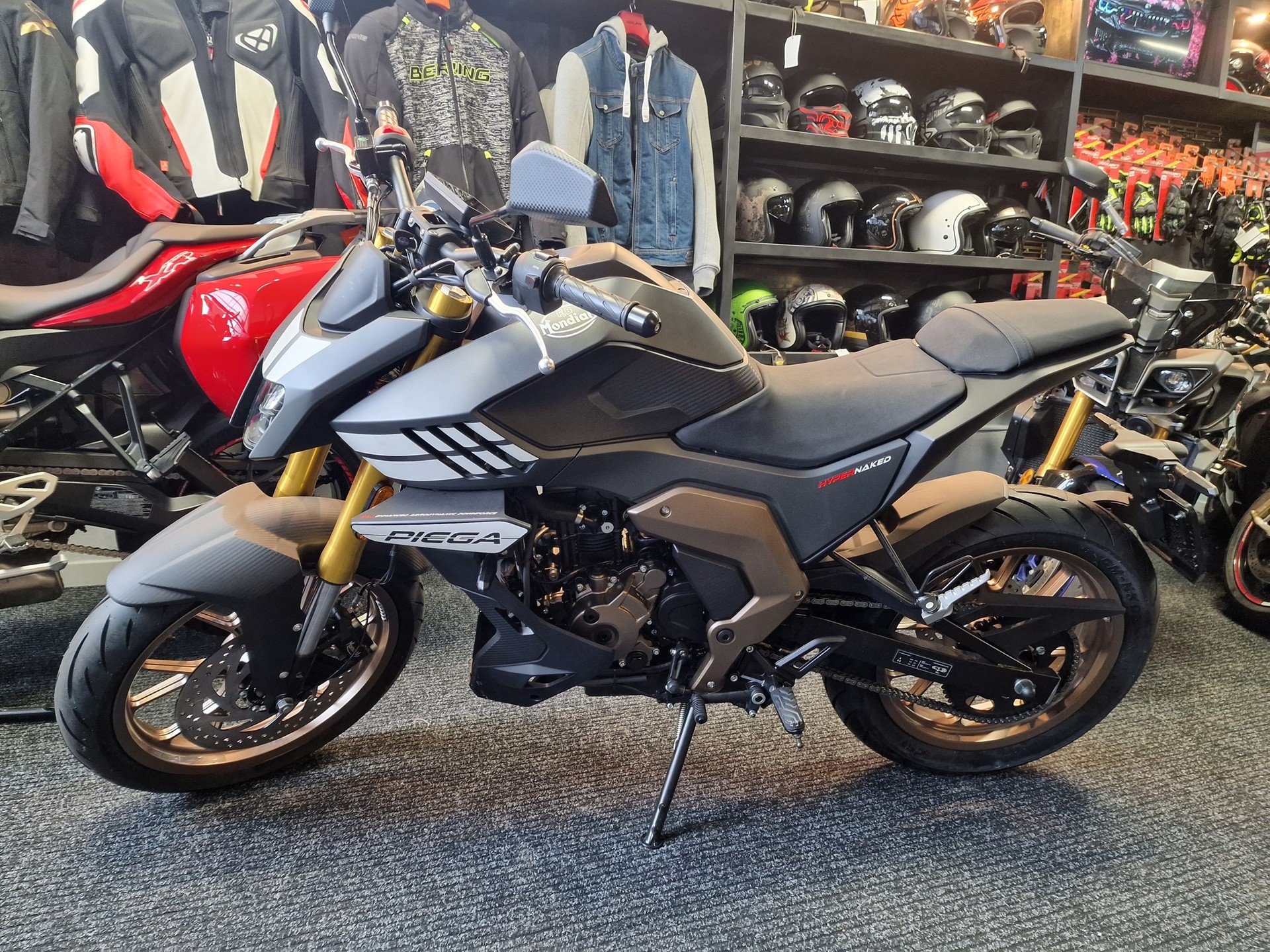MONDIAL Piega 125 ABS-image-4