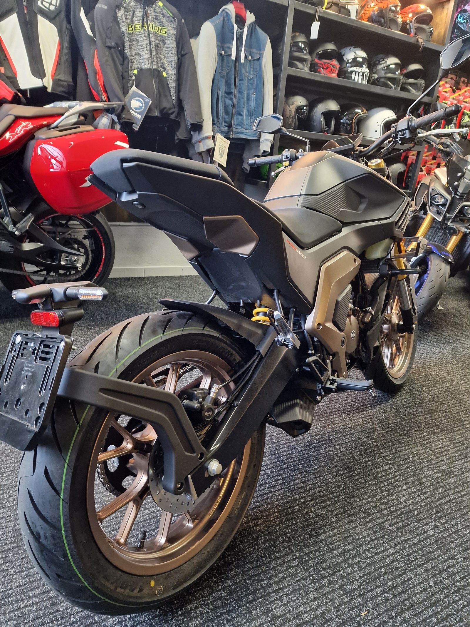 MONDIAL Piega 125 ABS-image-11