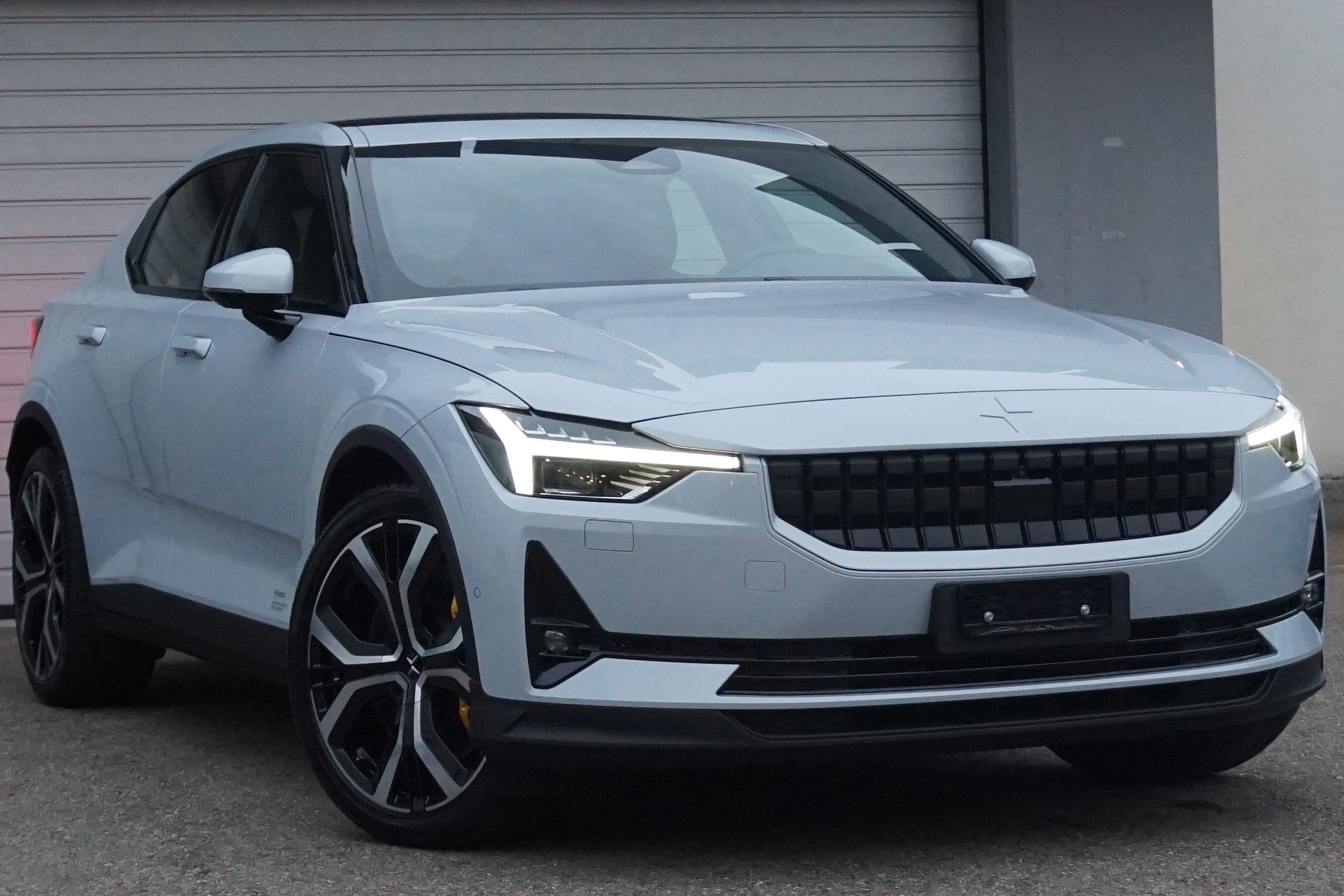 POLESTAR Polestar 2 Long Range Dual 78 kWh - PERFORMANCE PAKET - GARANTE BIS 09.2029-showroom-element-1