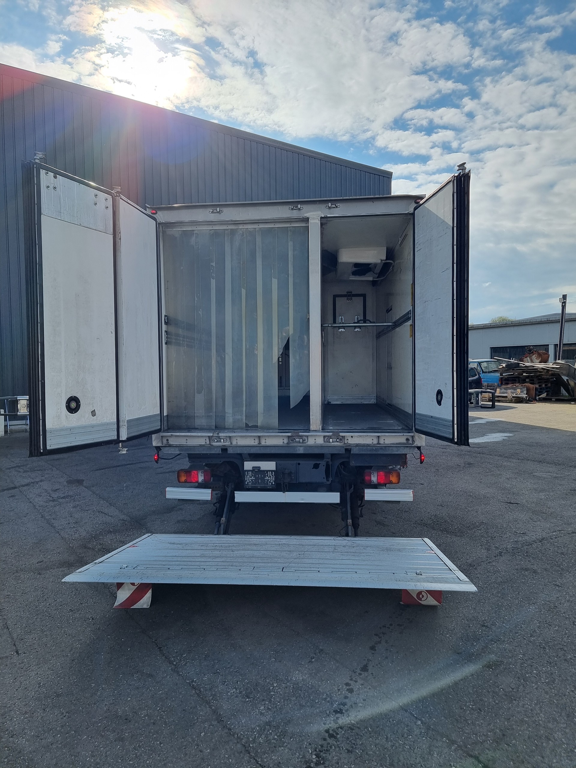 MERCEDES-BENZ Mercedes-Benz Atego1022-image-8