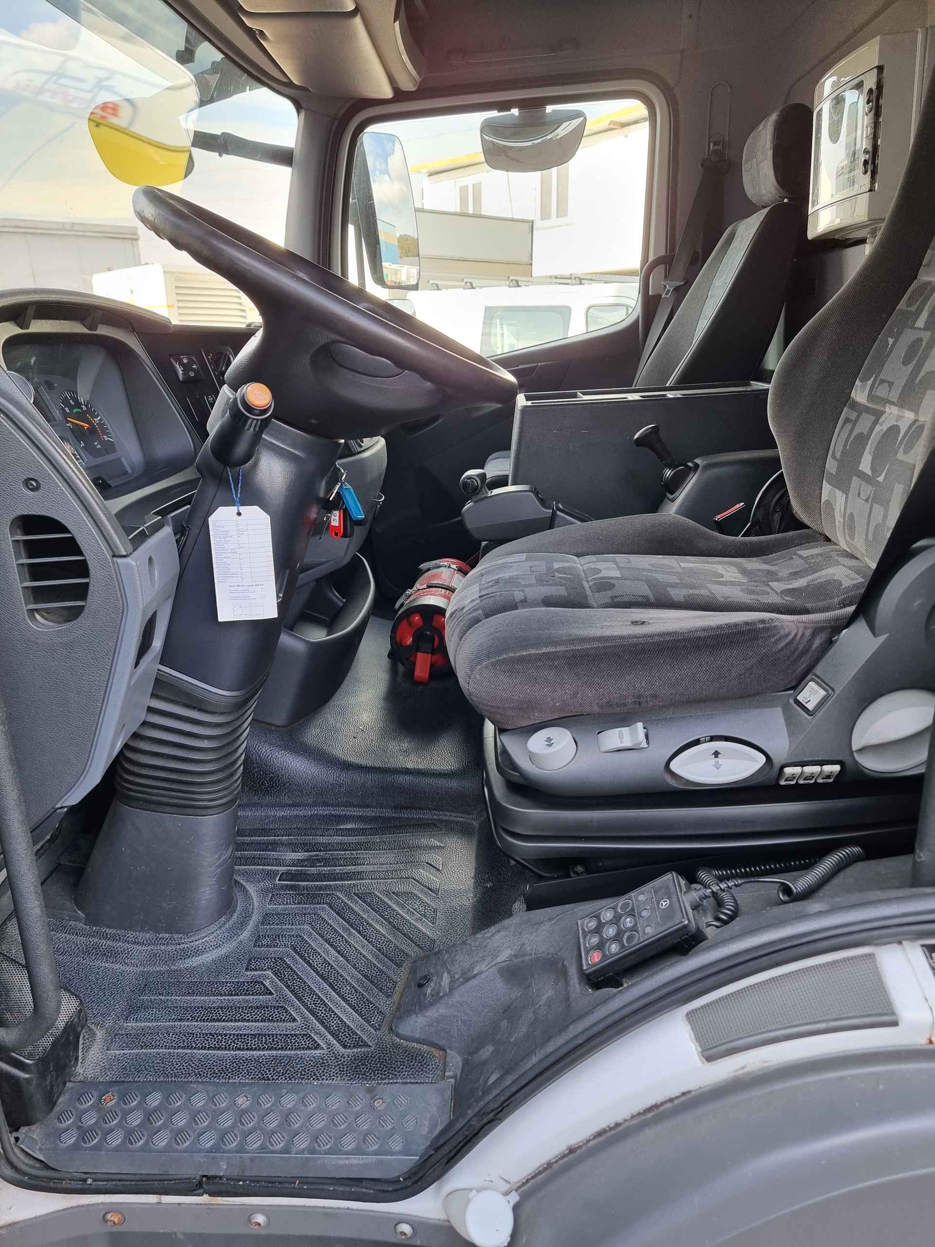MERCEDES-BENZ Mercedes-Benz Atego1022-image-11