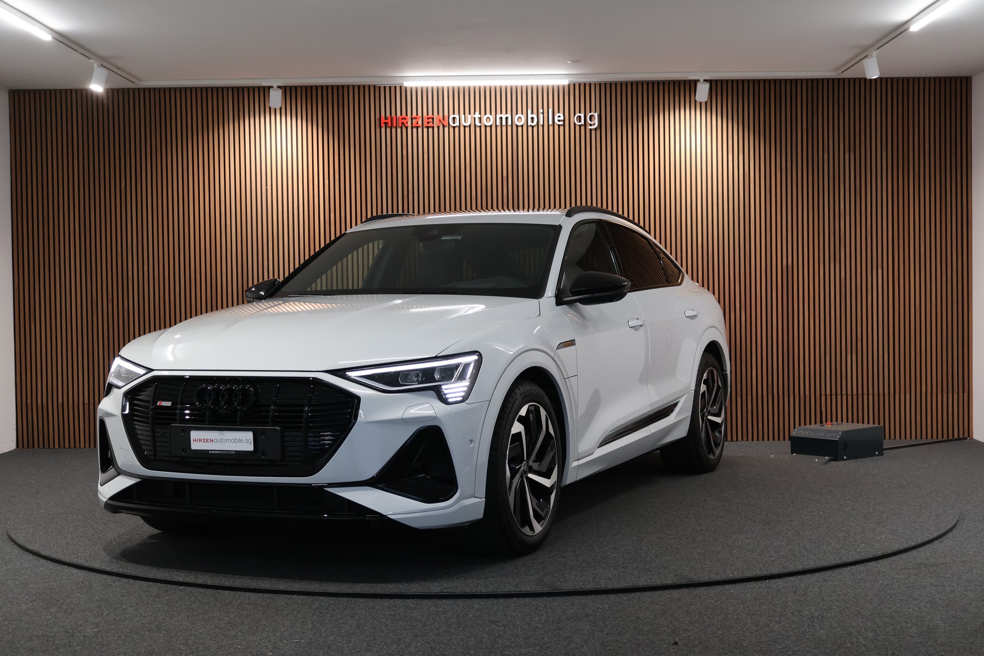 AUDI e-tron 55 Sportback S Line Black Edition quattro