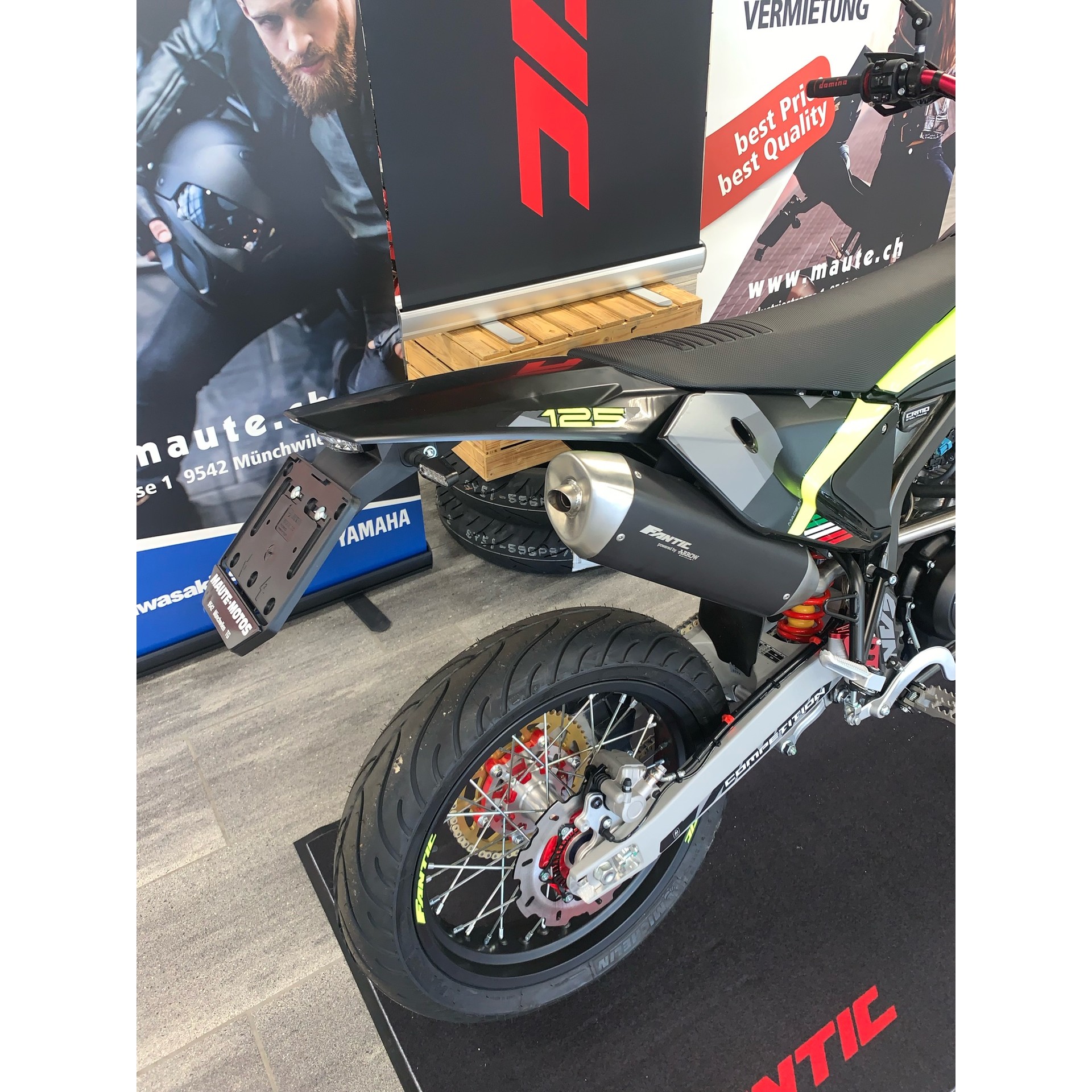 FANTIC XMF 125 Motard Competition-image-5