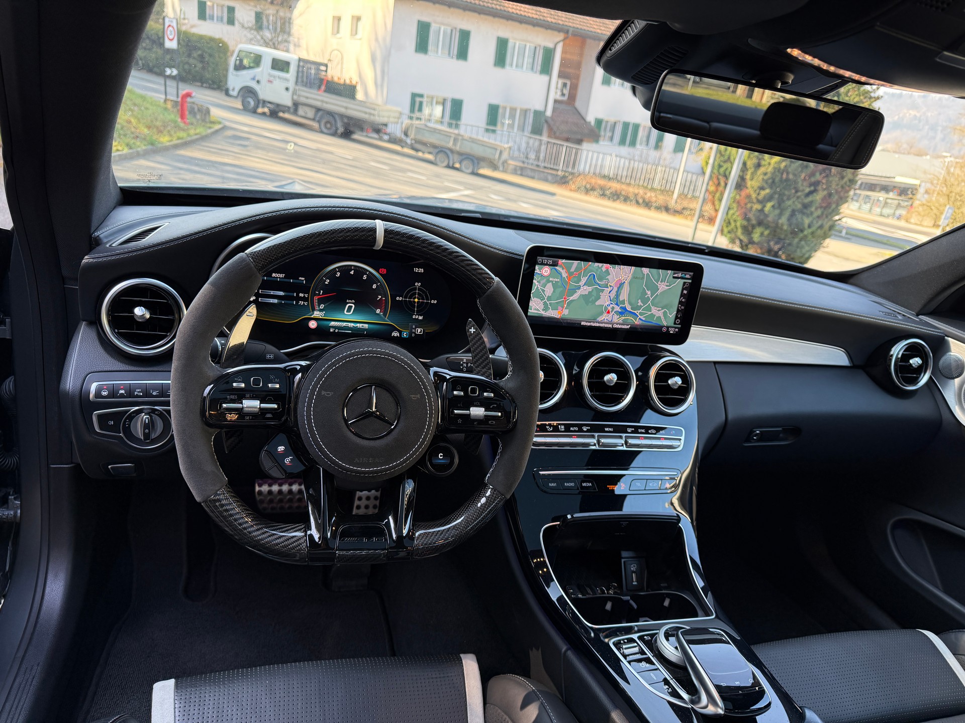 MERCEDES-BENZ C 63 S AMG 9G-tronic-image-8