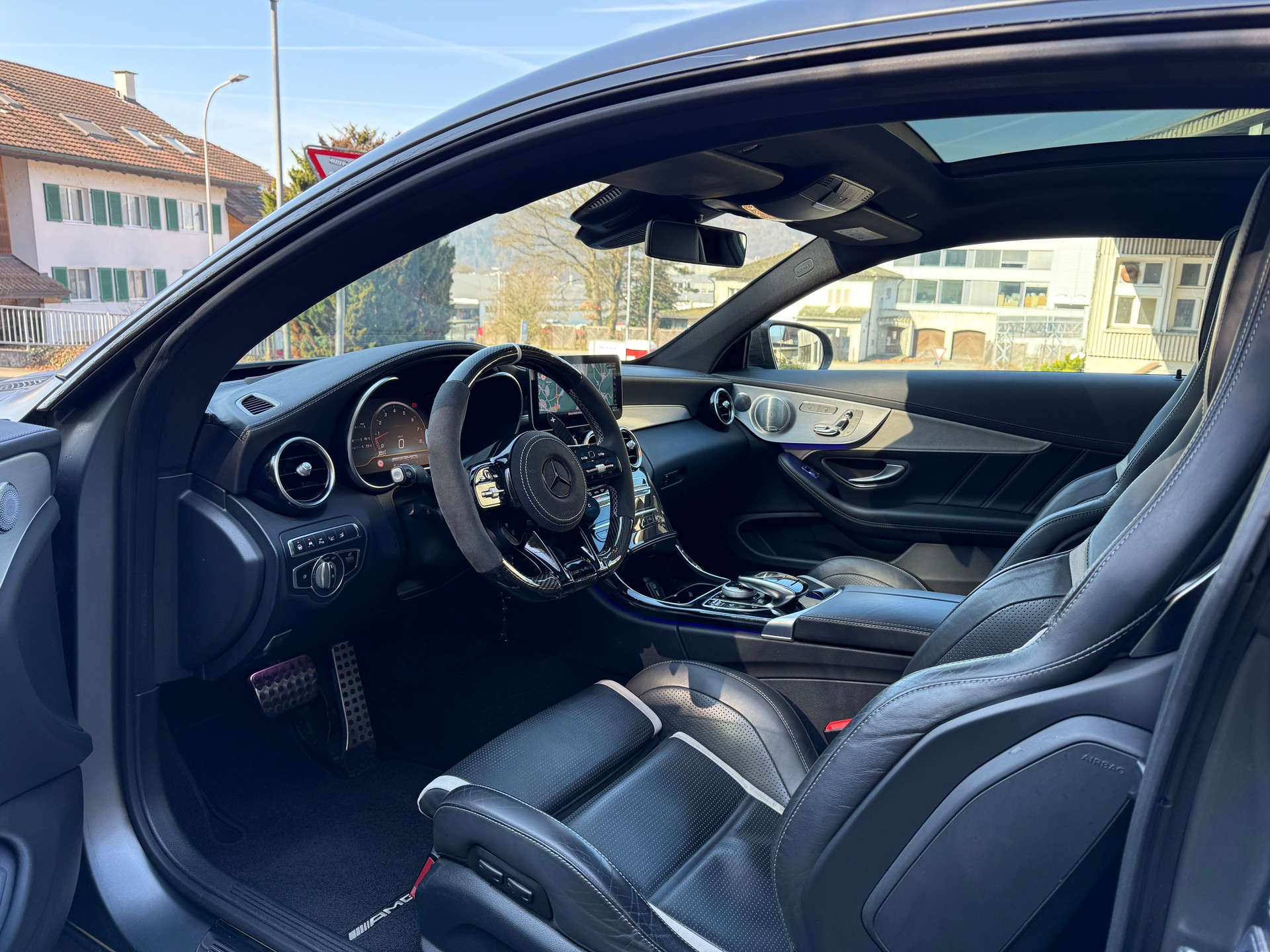 MERCEDES-BENZ C 63 S AMG 9G-tronic-image-7