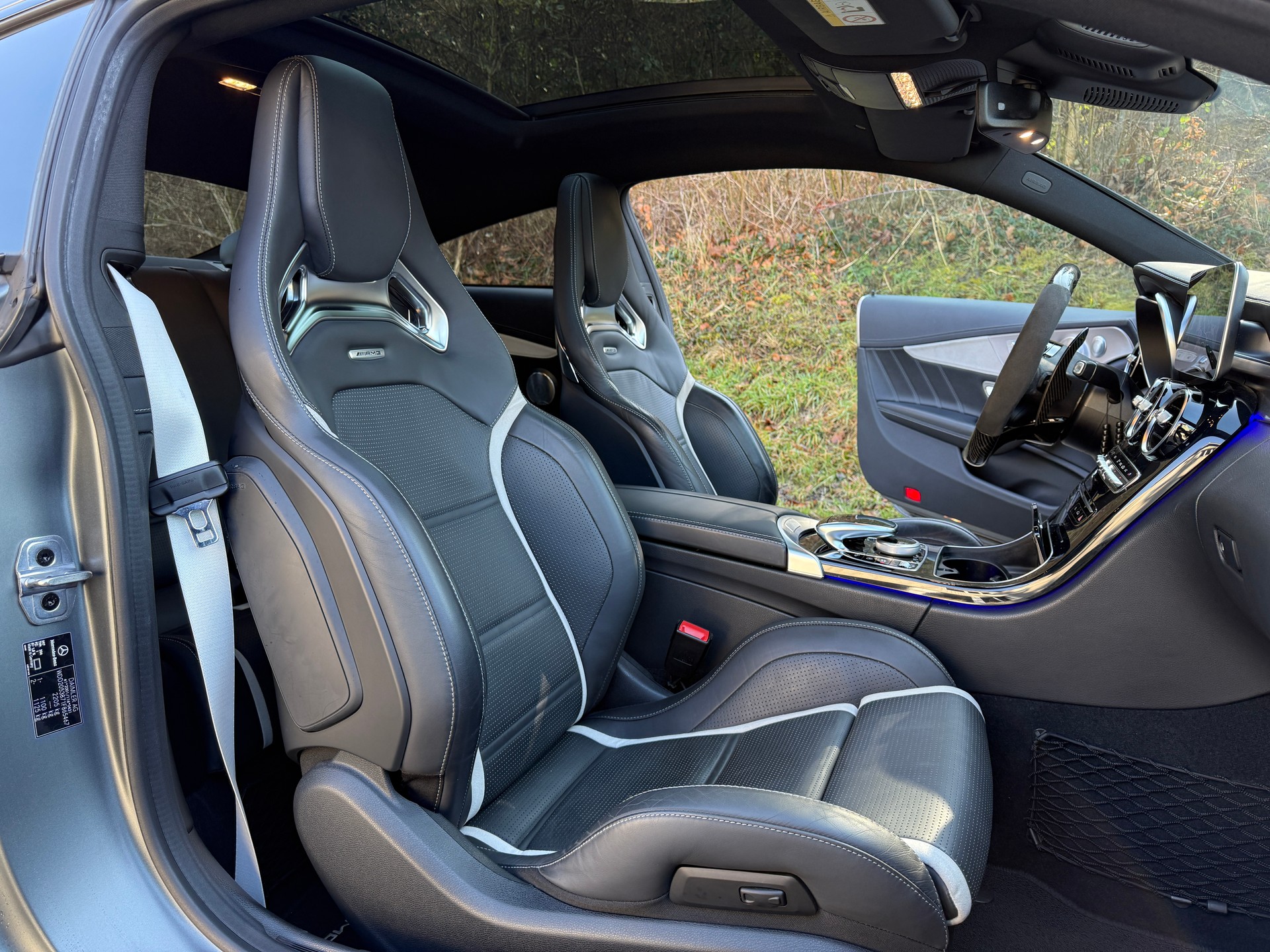 MERCEDES-BENZ C 63 S AMG 9G-tronic-image-12