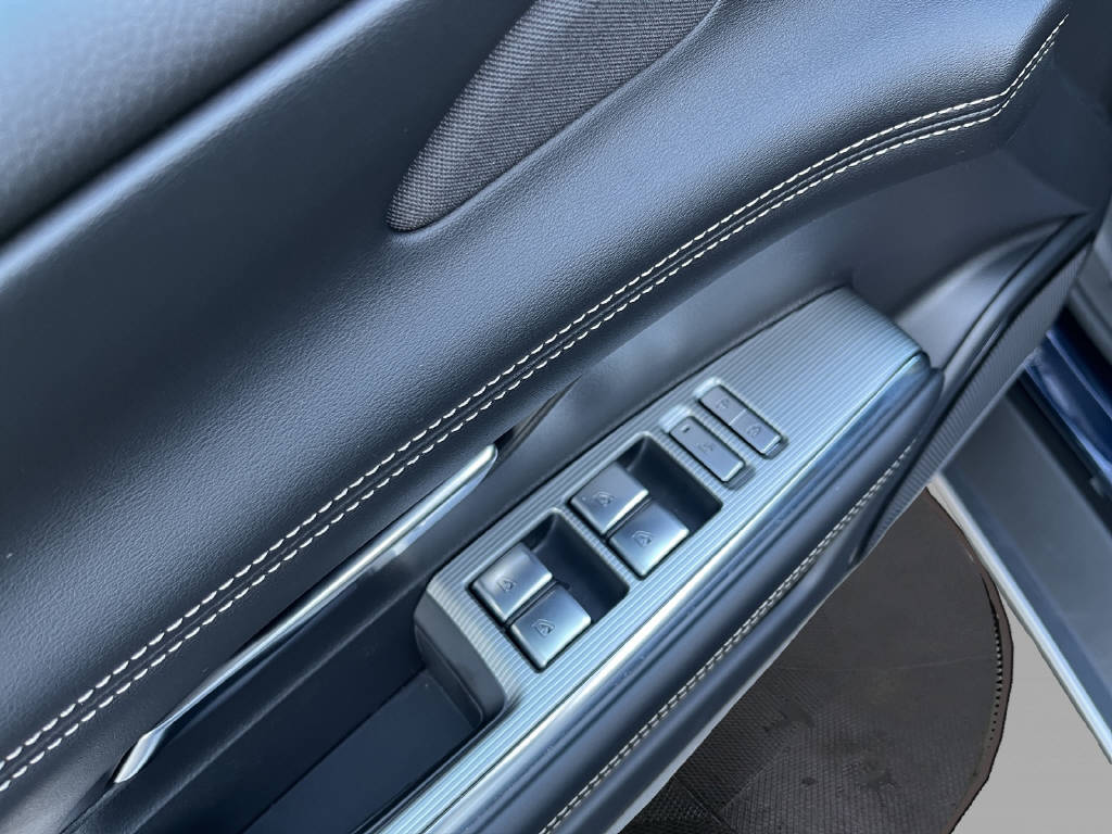 MAZDA 6e Takumi Long Range (80kWh)-image-11