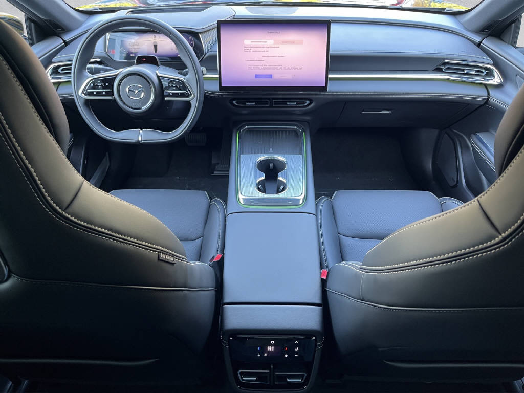 MAZDA 6e Takumi Long Range (80kWh)-image-14