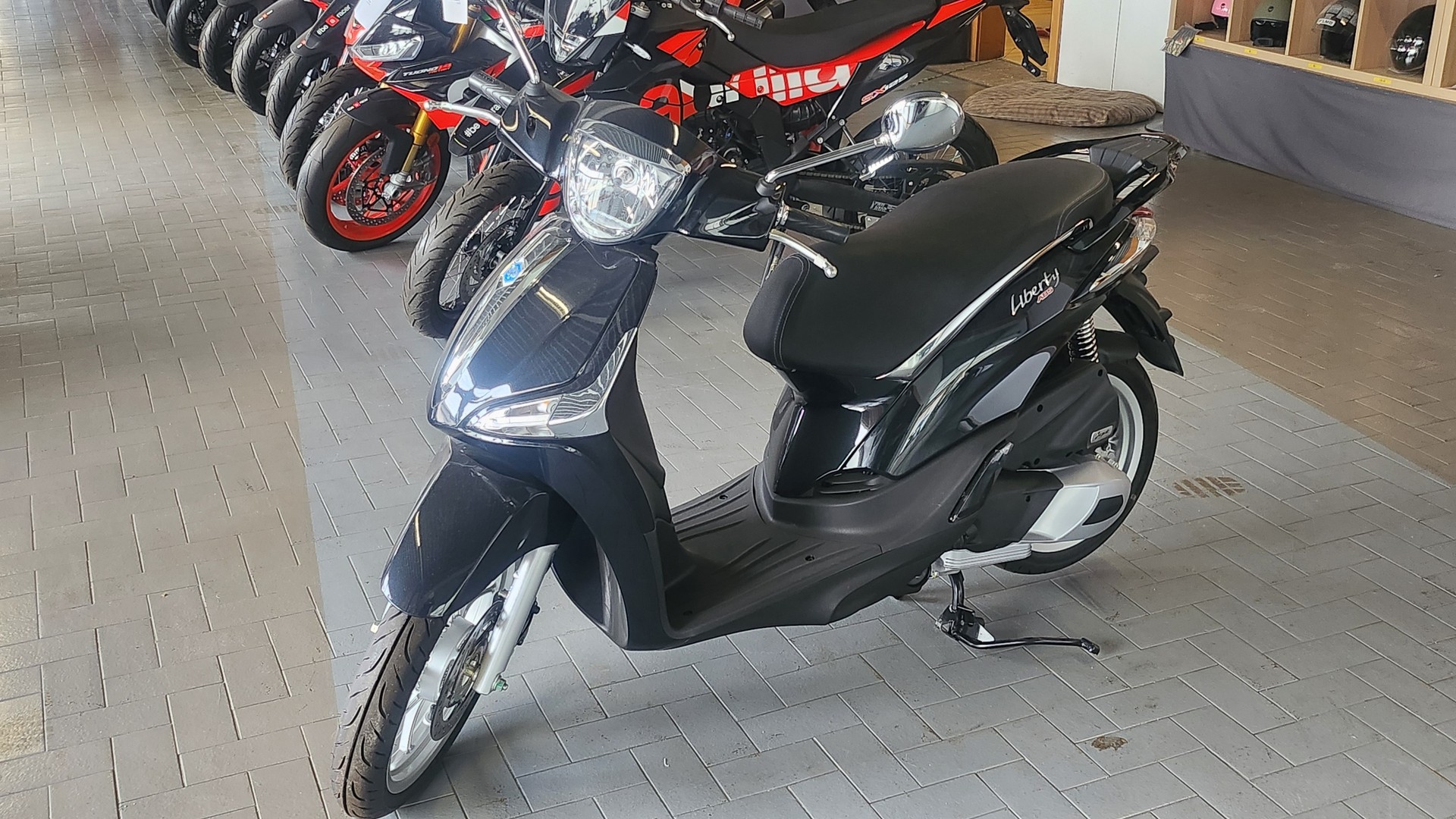 PIAGGIO Liberty 125-image-0