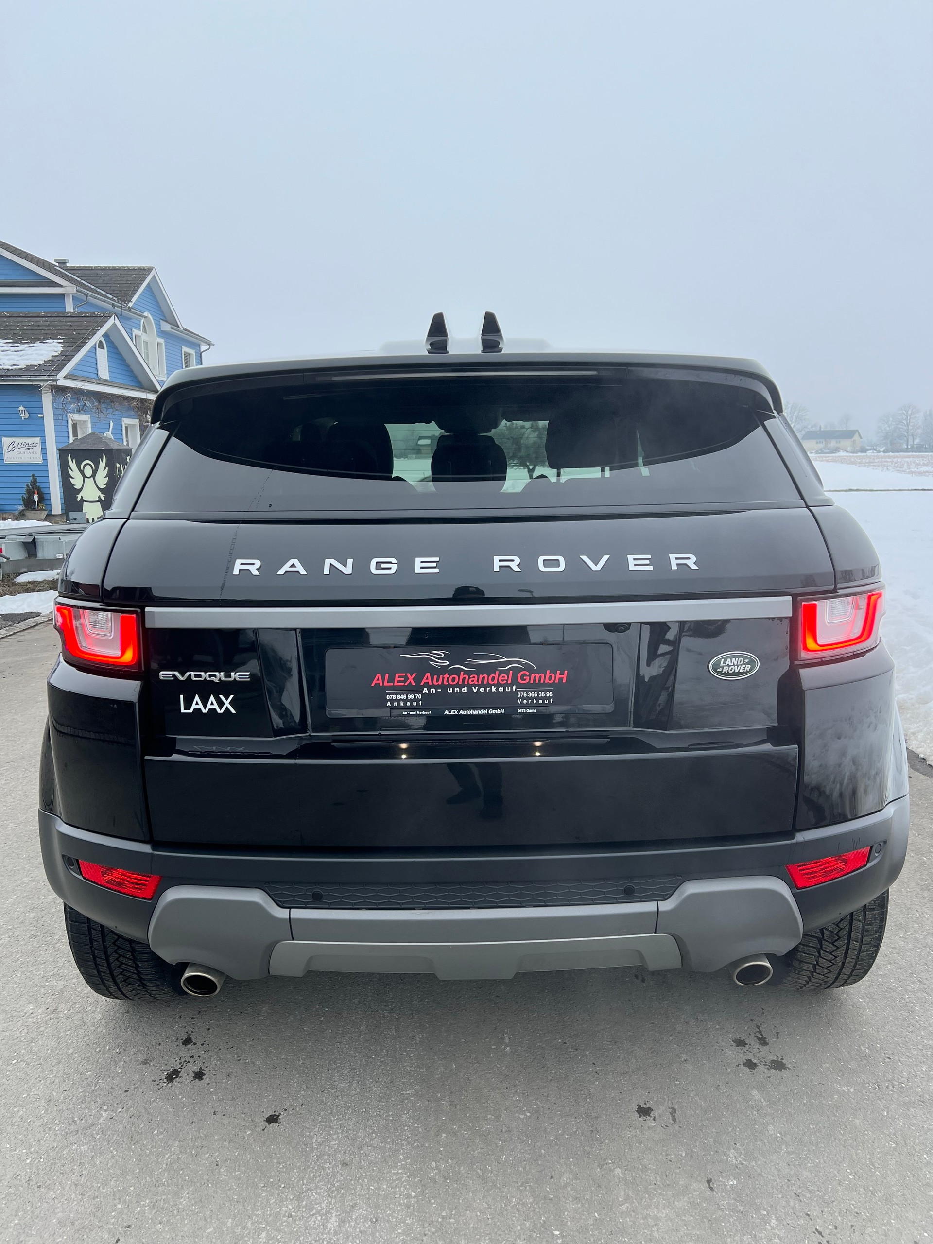 LAND ROVER Range Rover Evoque 2.0 Si4 SE Dynamic AT9 (CHF 280.75/Monat)-image-4