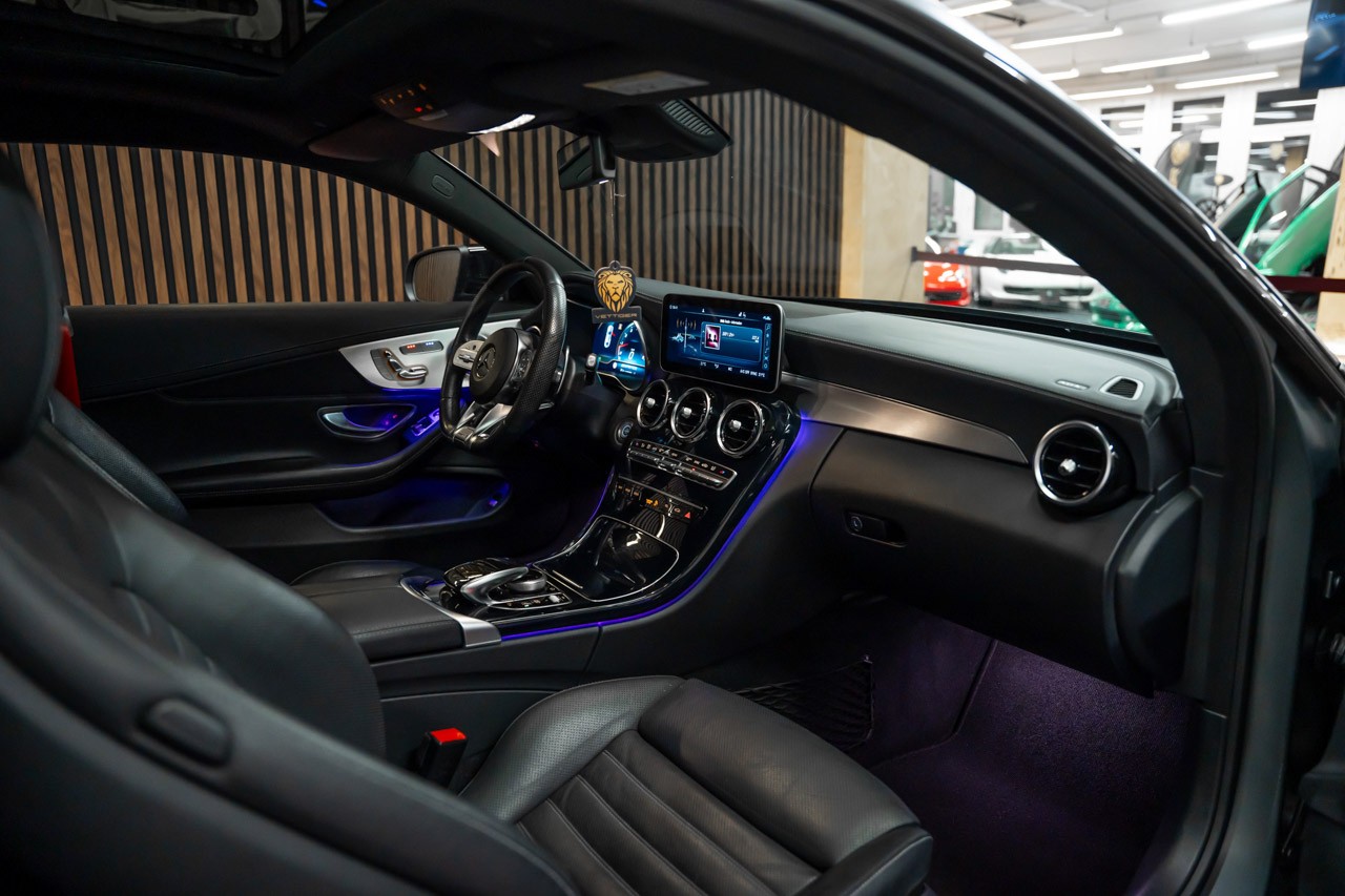 MERCEDES-BENZ C 43 AMG 4Matic 9G-tronic-image-15
