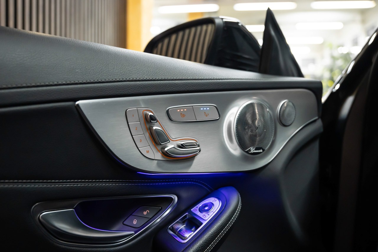 MERCEDES-BENZ C 43 AMG 4Matic 9G-tronic-image-25