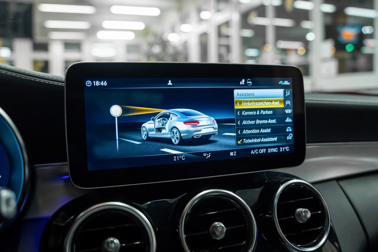MERCEDES-BENZ C 43 AMG 4Matic 9G-tronic-image-23