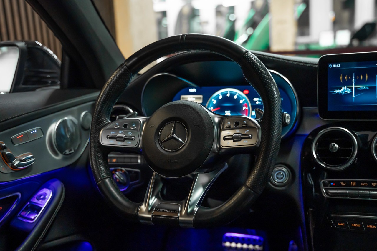 MERCEDES-BENZ C 43 AMG 4Matic 9G-tronic-image-29