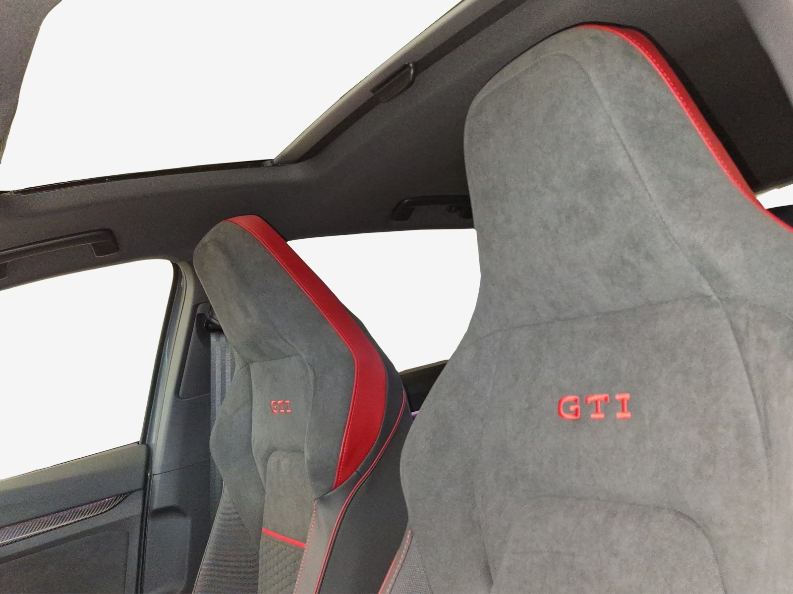 VW Golf 2.0 TSI GTI Clubsport DSG-image-14