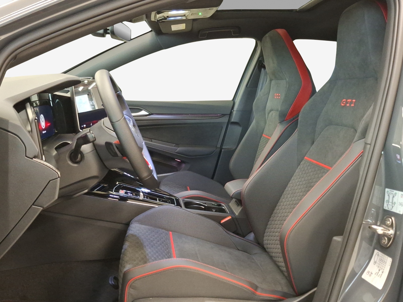 VW Golf 2.0 TSI GTI Clubsport DSG-image-7