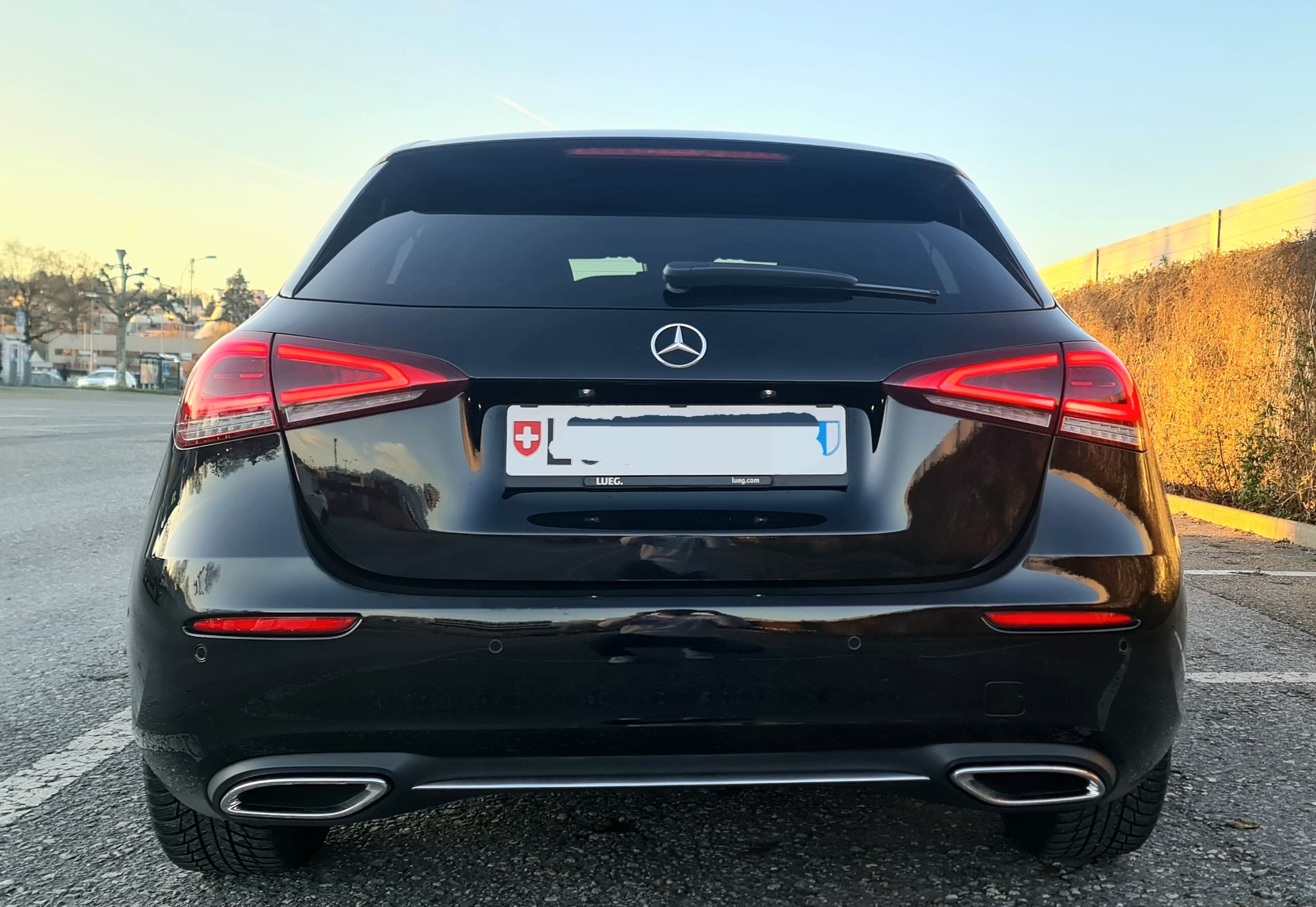 MERCEDES-BENZ A 200 7G-DCT-image-3