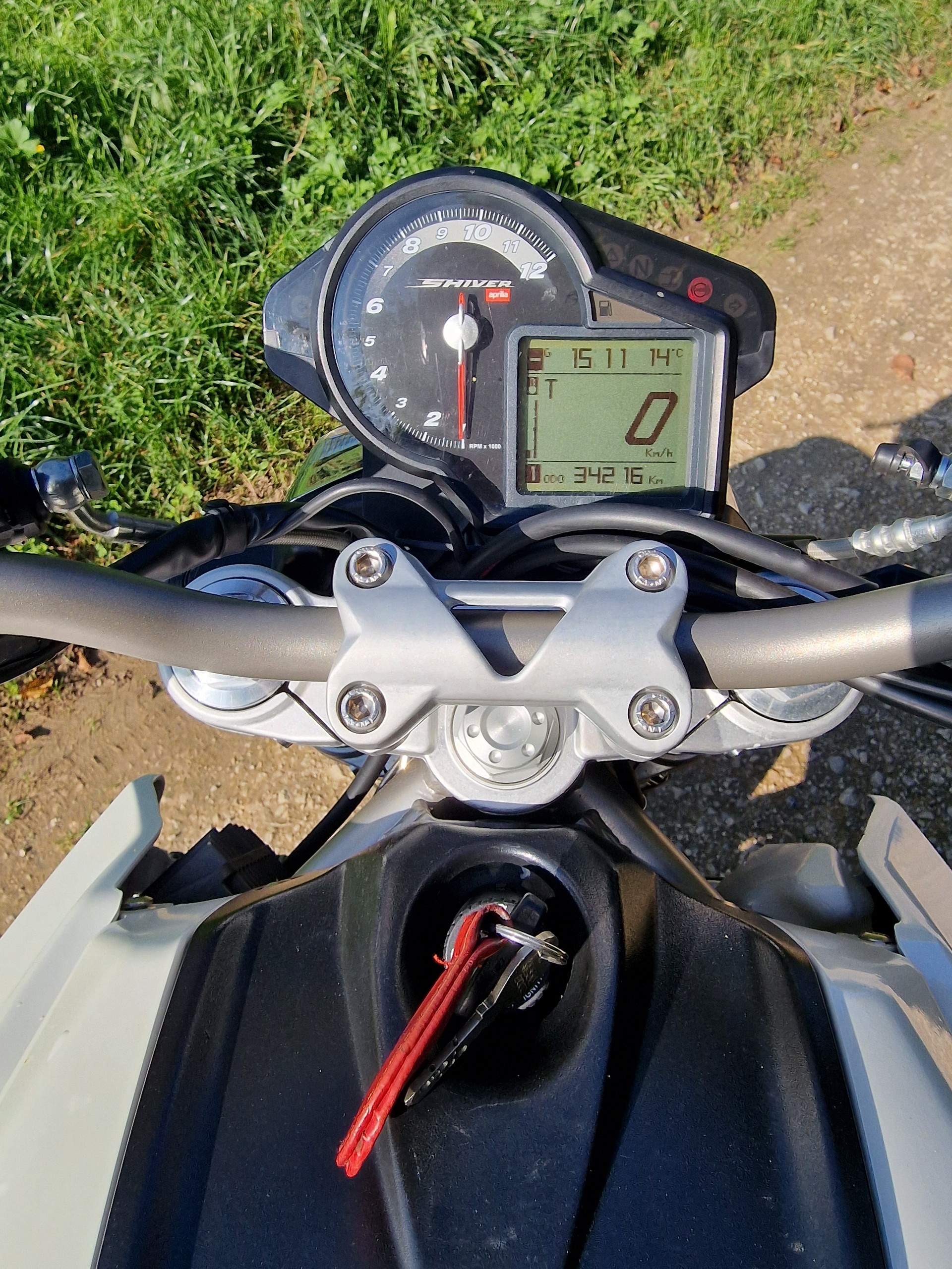APRILIA SL 750 Shiver ABS-image-7