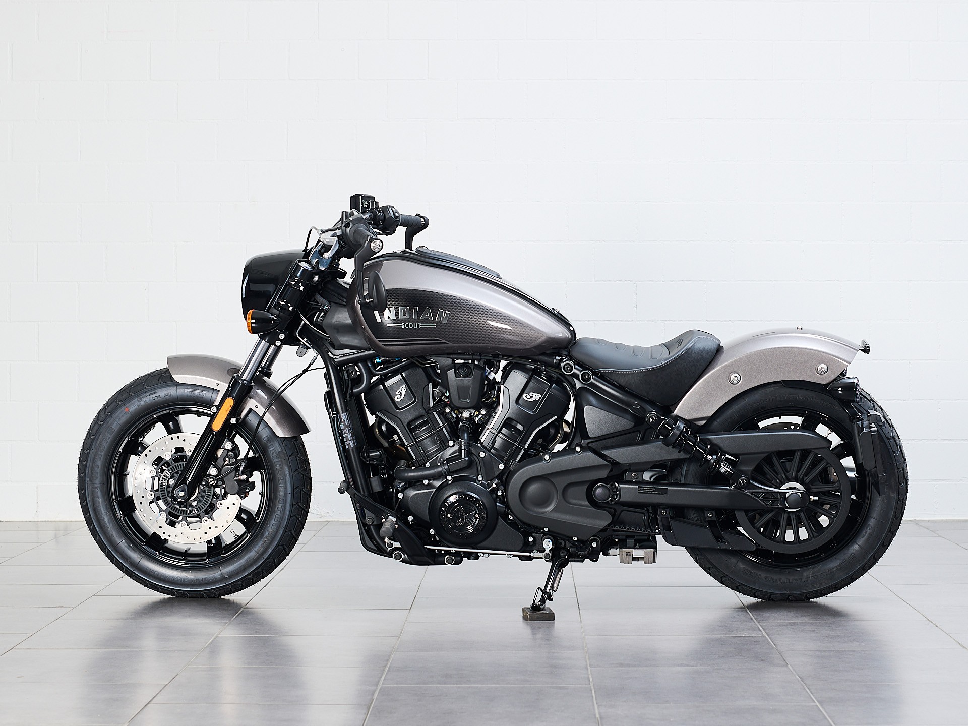 INDIAN Scout Bobber-image-2