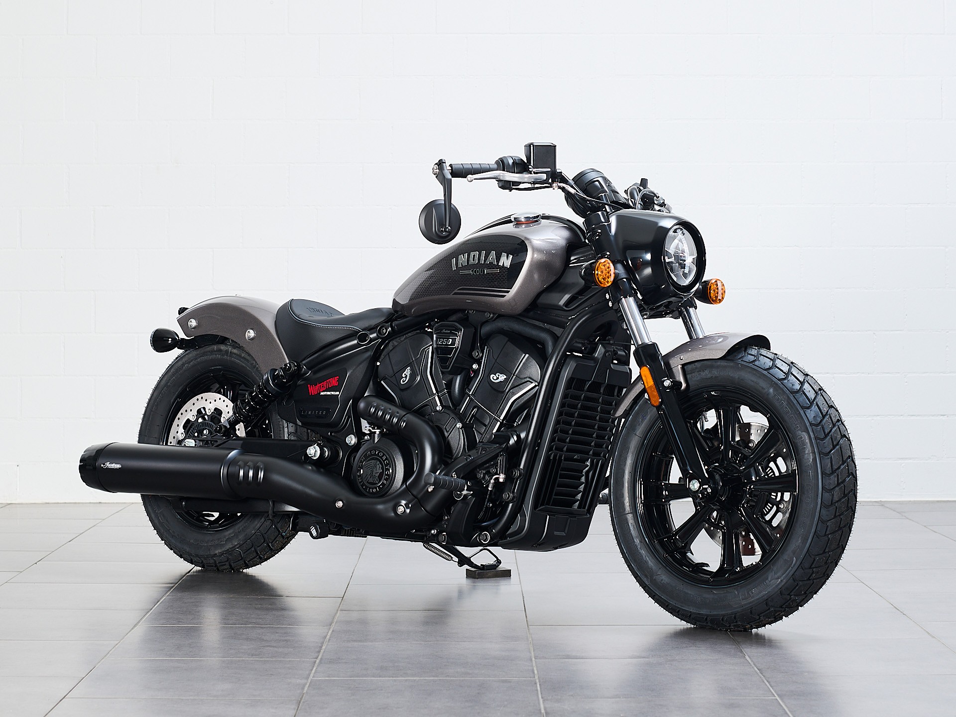 INDIAN Scout Bobber-image-1