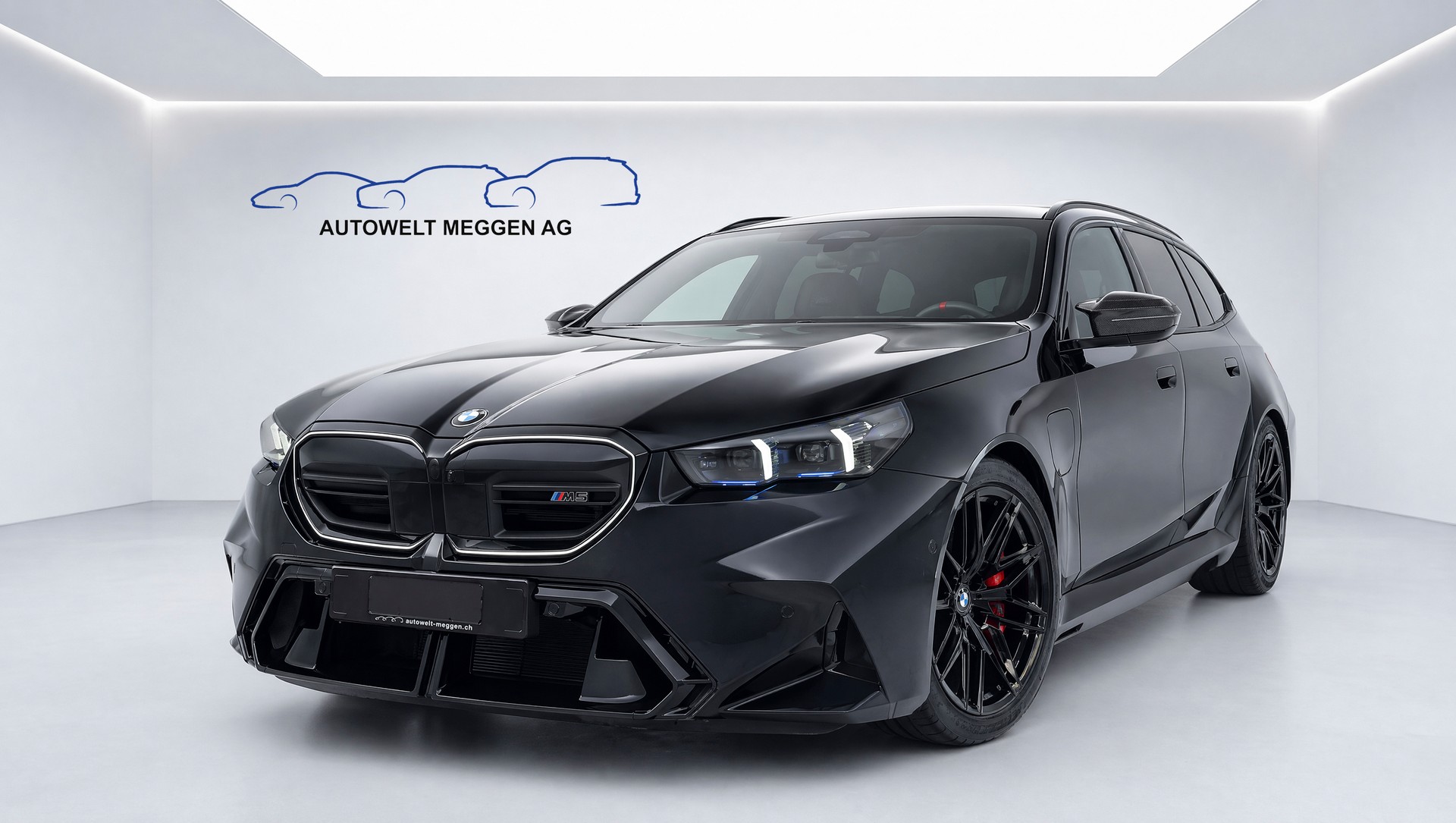 BMW M5 xDrive Touring