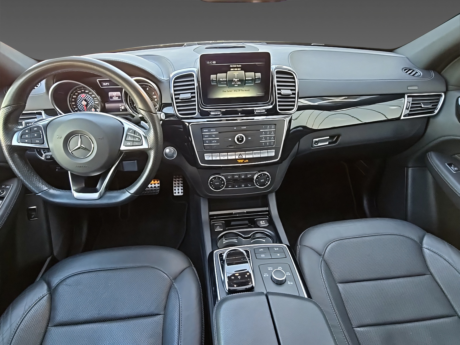 MERCEDES-BENZ GLE 43 4Matic Coupé-image-9