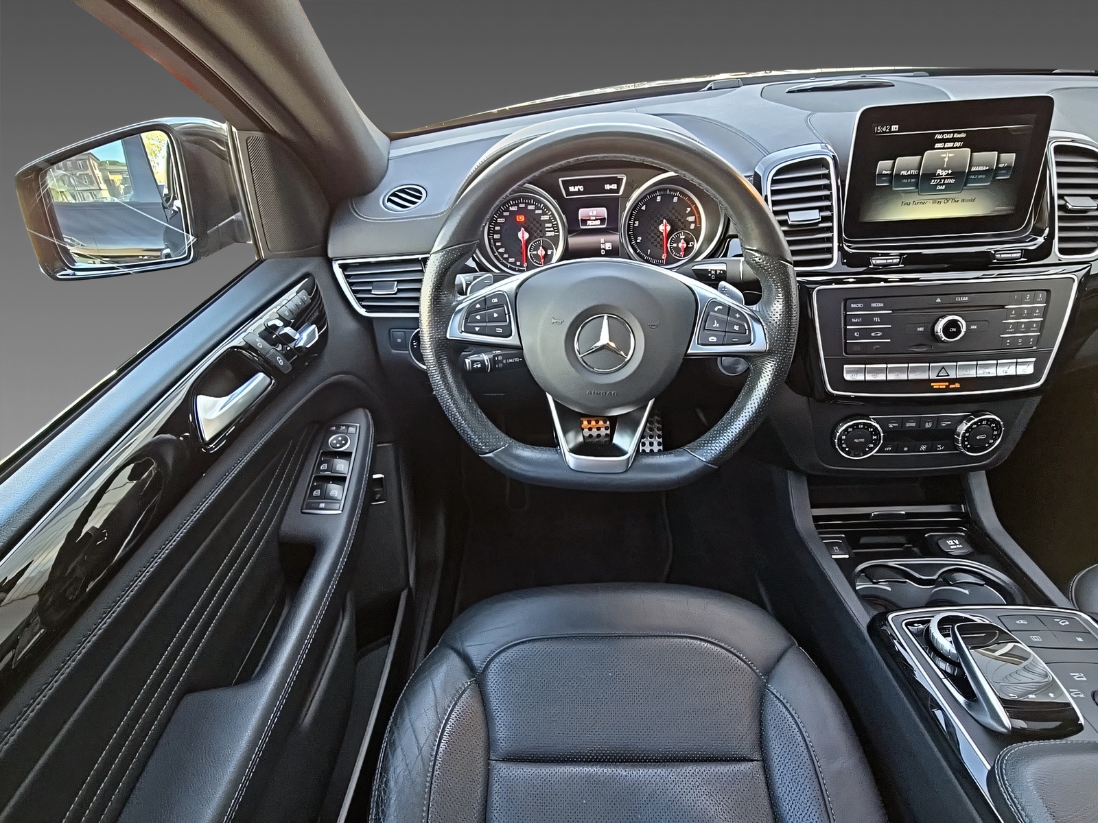 MERCEDES-BENZ GLE 43 4Matic Coupé-image-8