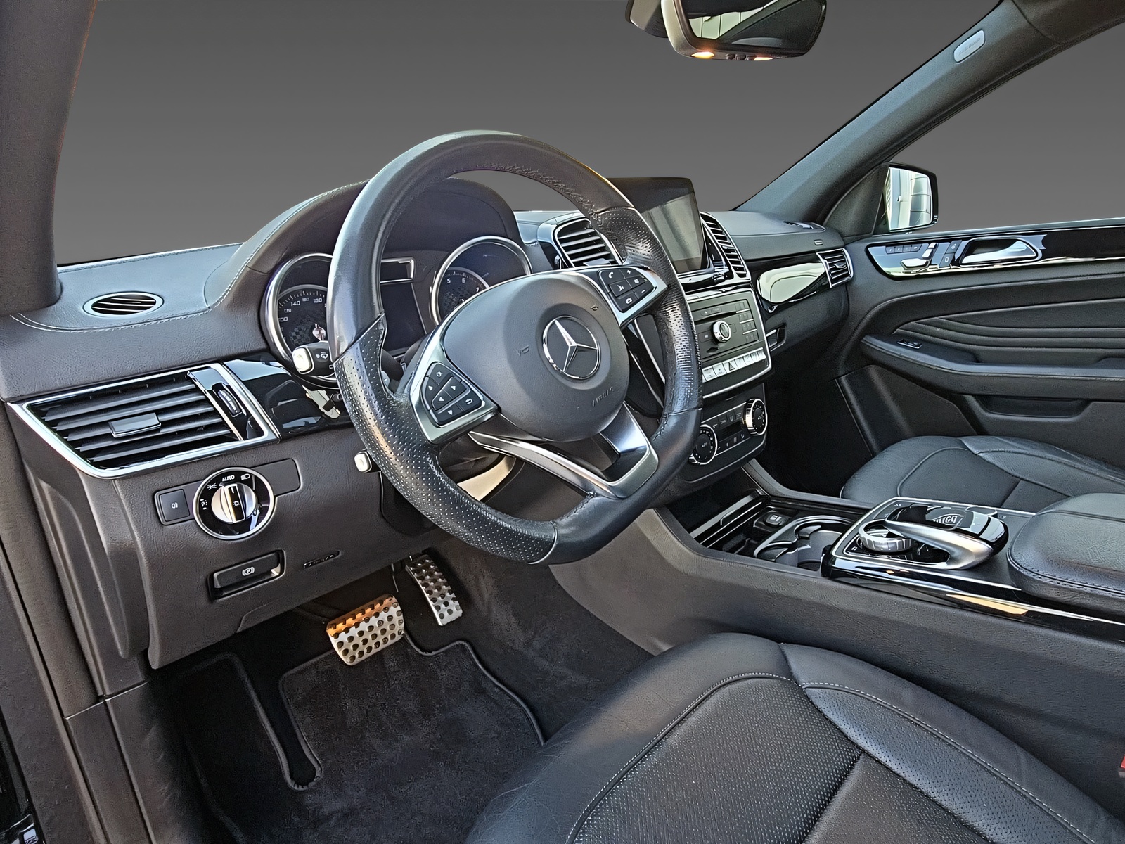 MERCEDES-BENZ GLE 43 4Matic Coupé-image-6