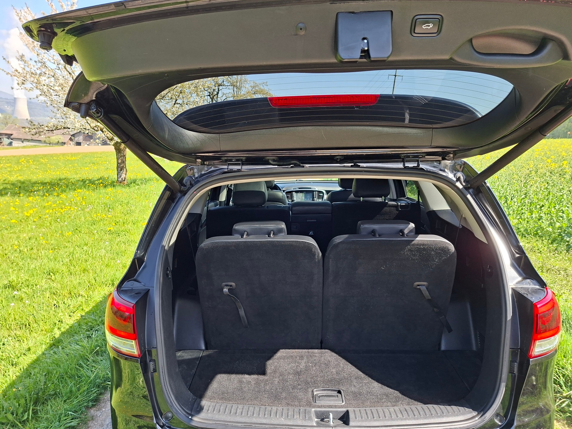 KIA Sorento 2.2 CRDI Style 7P. Automatic-image-15