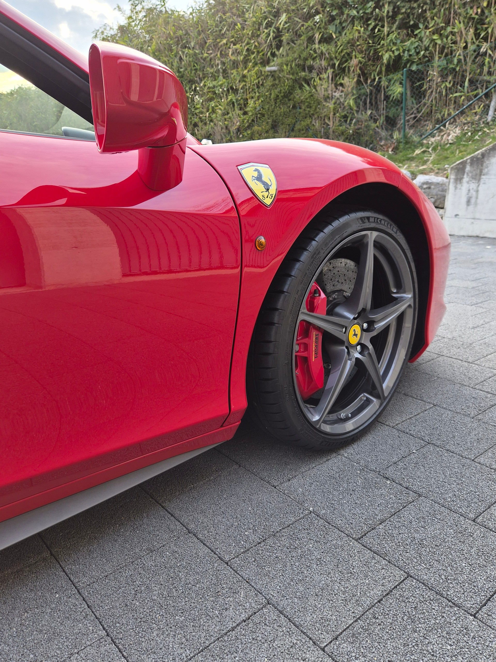 FERRARI 458 Spider Italia 4.5 V8-image-6