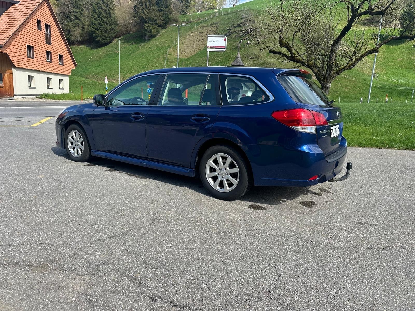 SUBARU Legacy 2.0i Swiss AWD Lineartronic-image-6