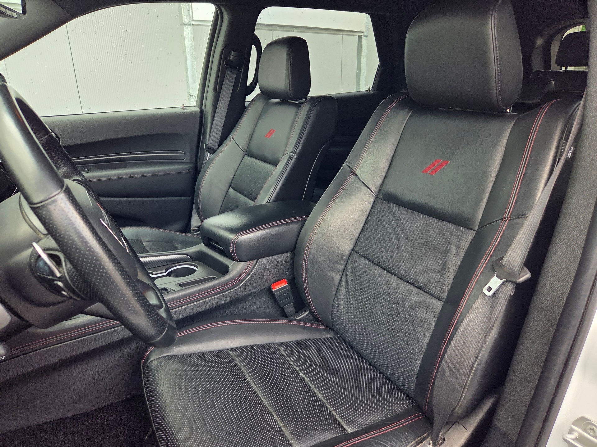 DODGE Durango 5.7 4x4 R/T 365PS / 7-Plätzer 3.5 T AHK-image-6