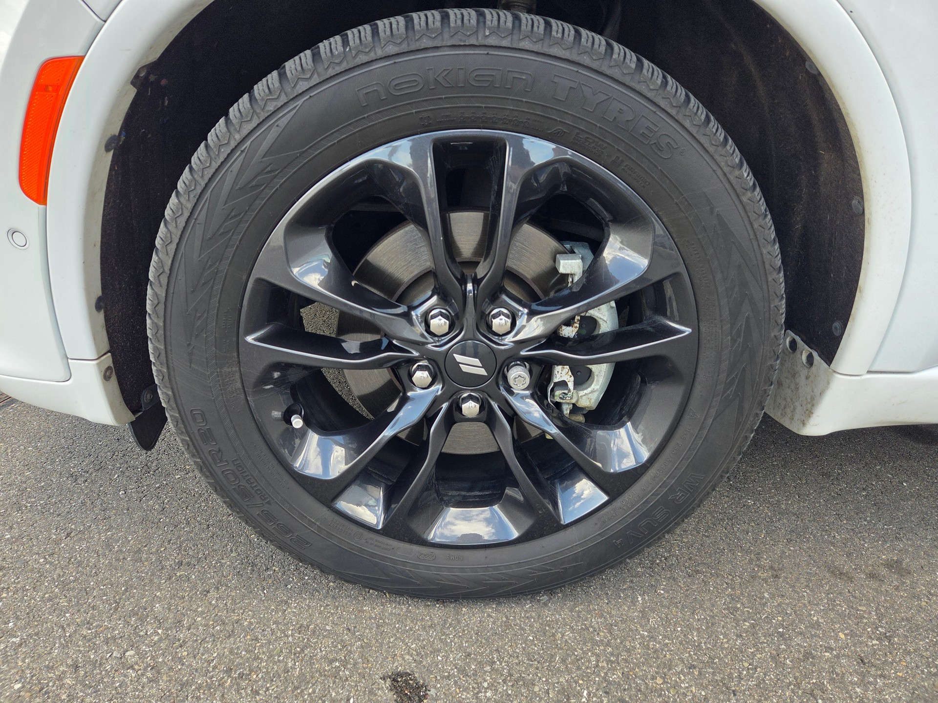 DODGE Durango 5.7 4x4 R/T 365PS / 7-Plätzer 3.5 T AHK-image-16