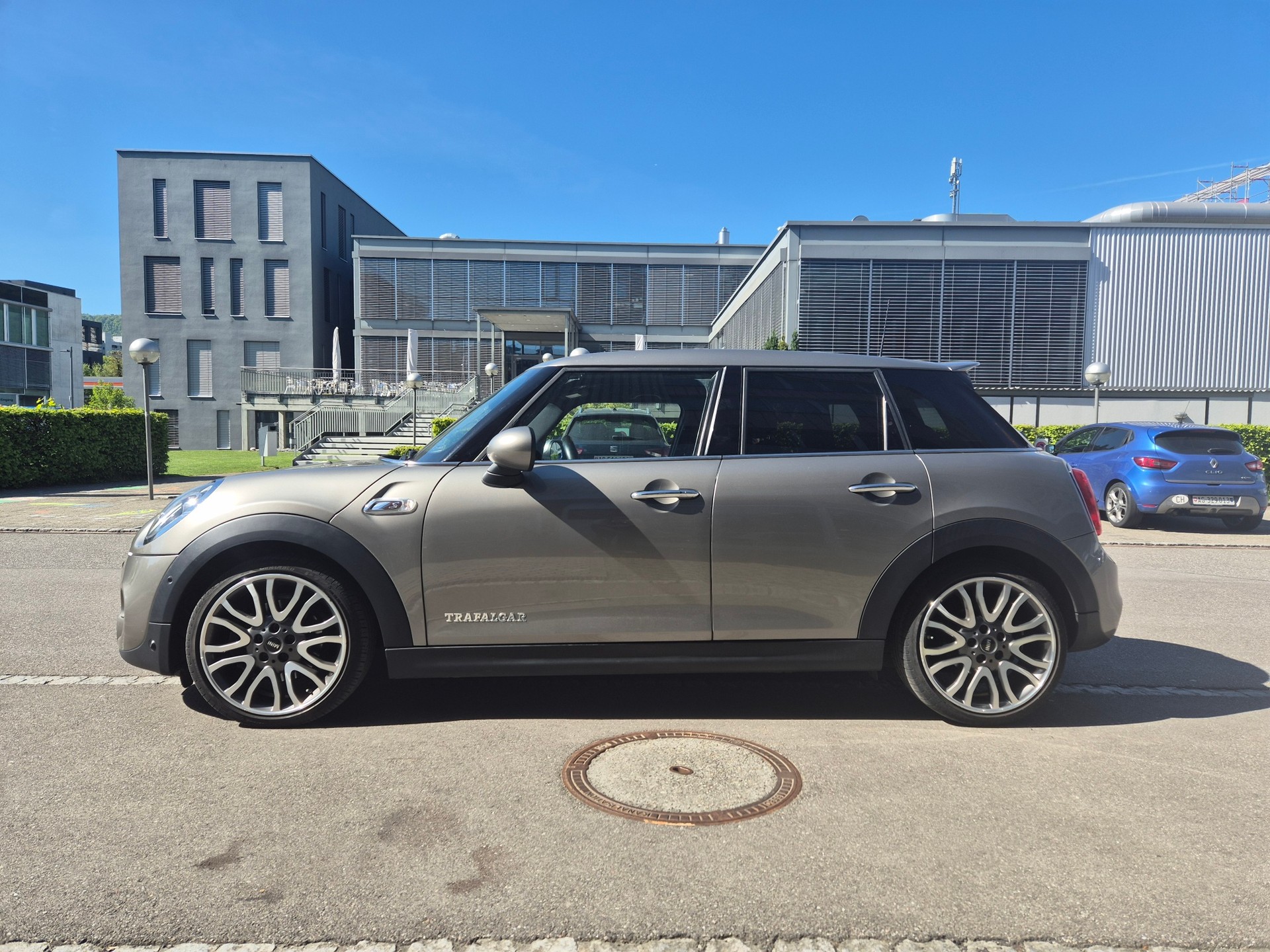 MINI Cooper S Steptronic-image-1