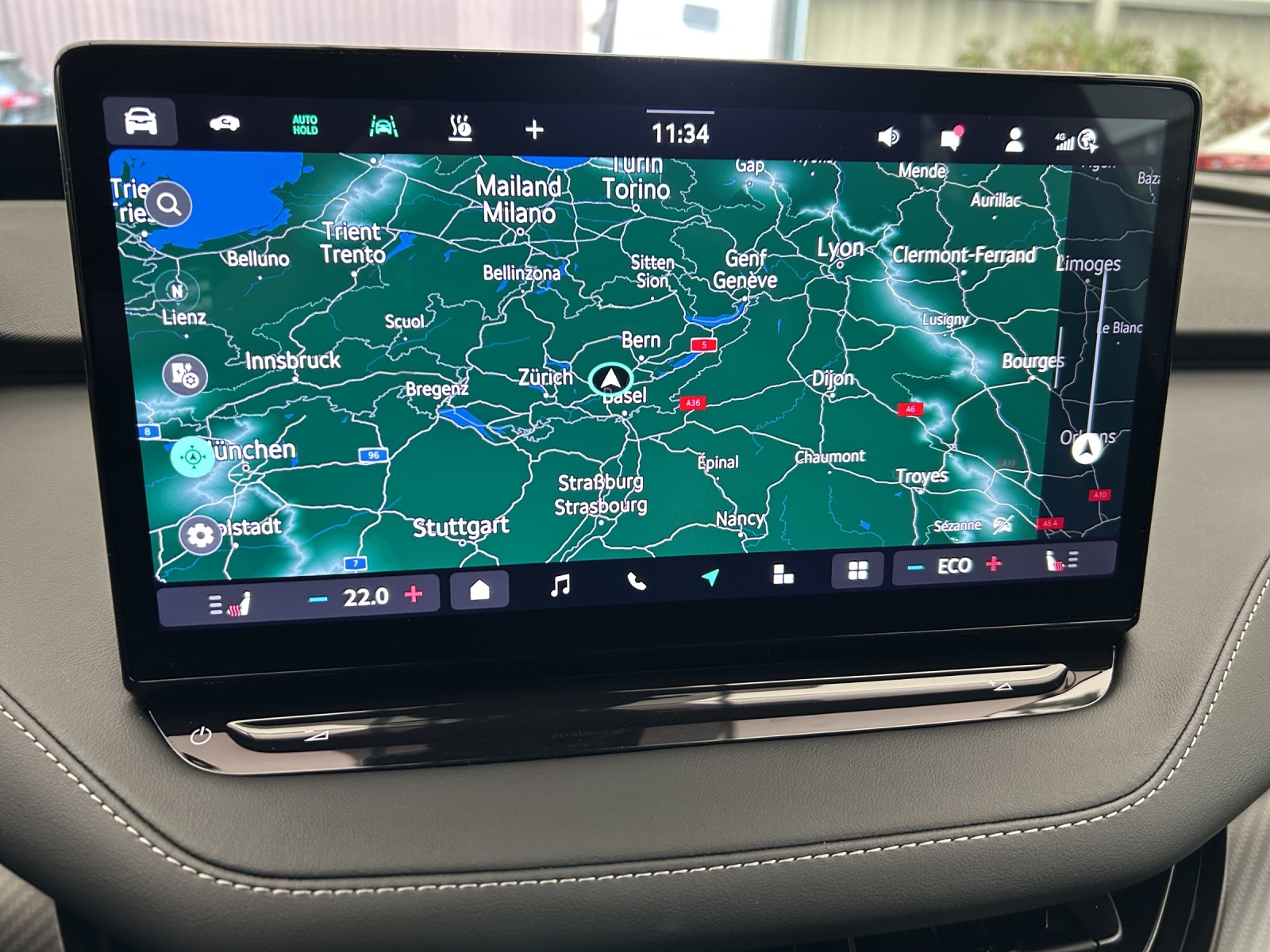 SKODA Elroq 85 Sportline - Anhängekupplung - Head-up Display - 360°Kamera-image-13