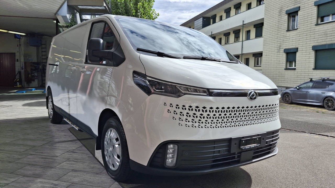 MAXUS Deliver 7 Kaw. L2H1 2.0 TD Base-image-2