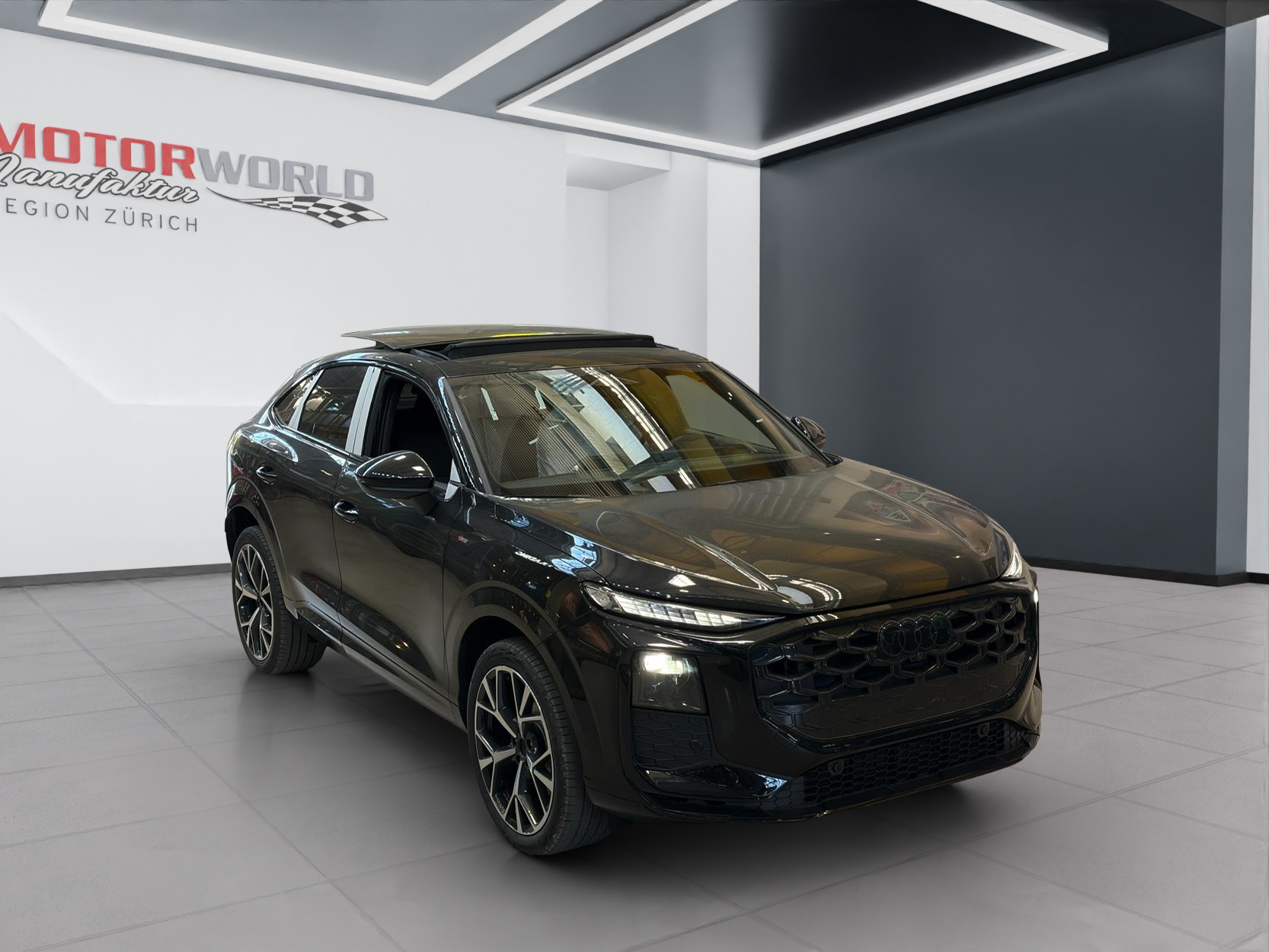 AUDI Q3 SPB Quattro TFSI S line/LED plus/Pano/20" Sportback-image-6