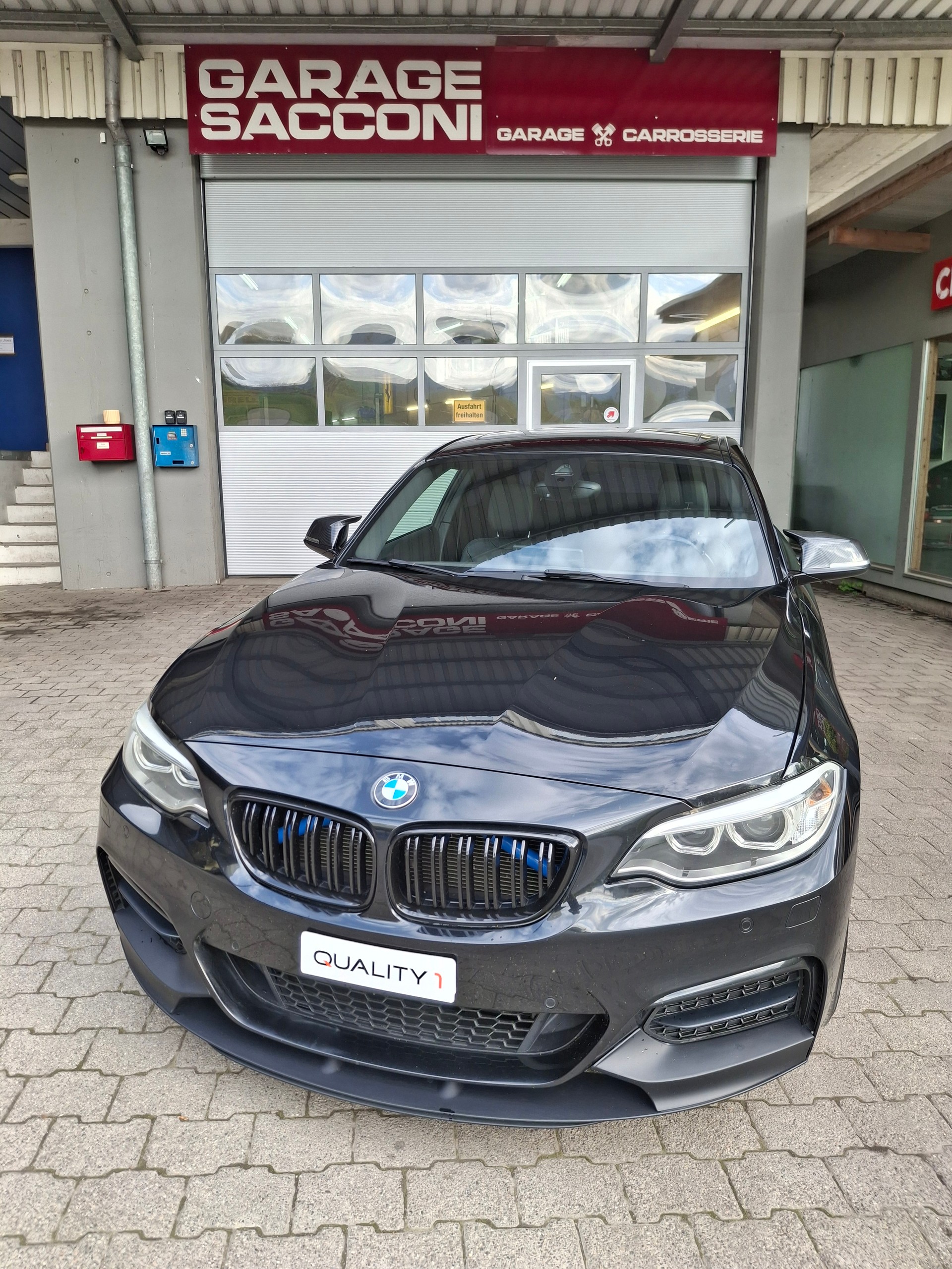BMW M235i xDrive